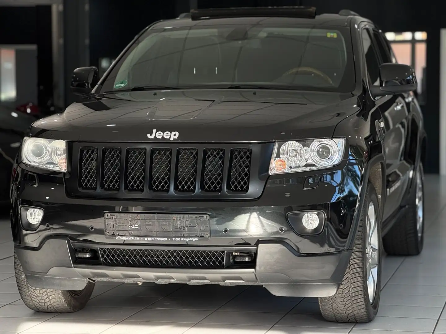 Jeep Grand Cherokee 3.6 V6*OVERLAND*PANO*LEDER*R-CAM* Schwarz - 1