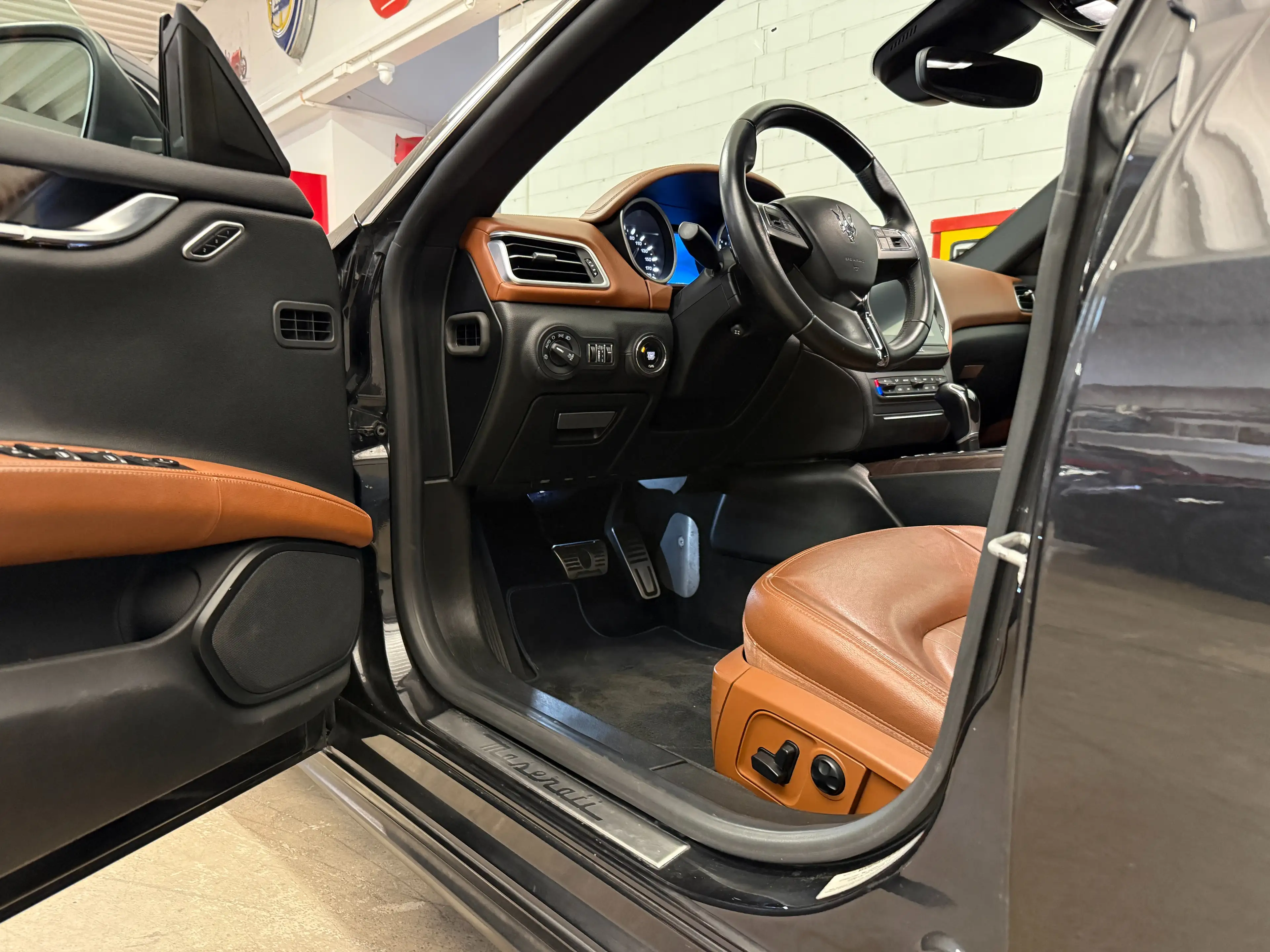 Maserati Ghibli — photo 6