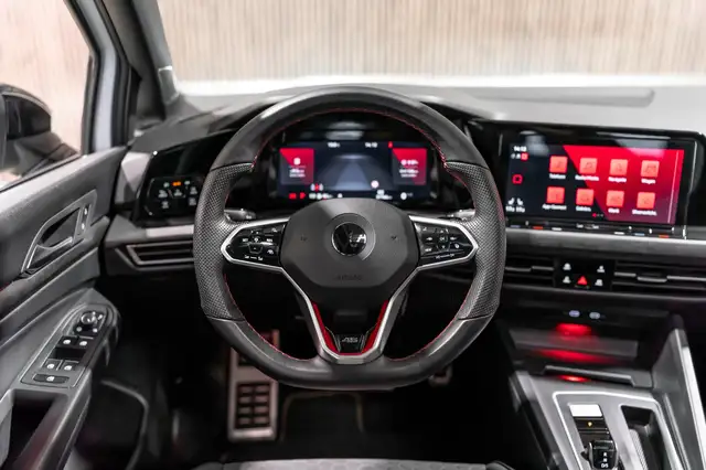 Volkswagen Golf view 15