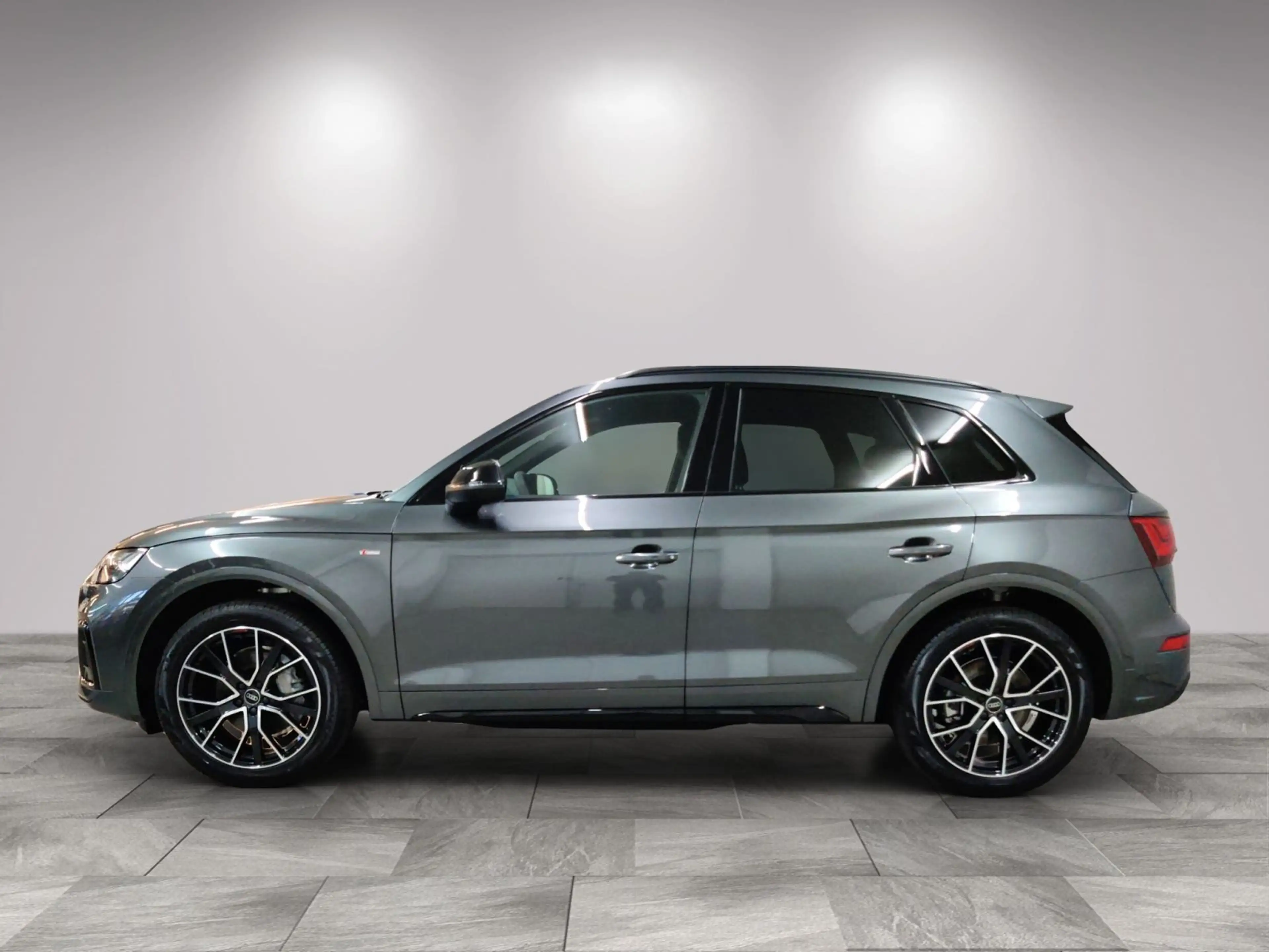 Audi Q5 S line 40 TDI qu AHK/Luft/Matrix/Standh/Tour — photo 4