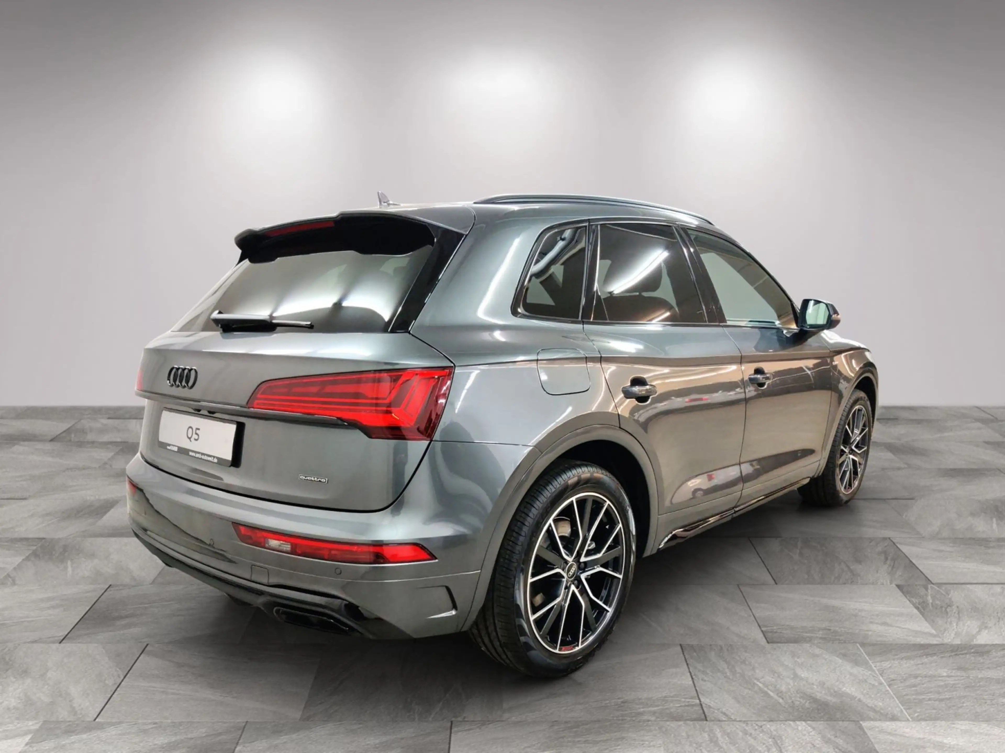 Audi Q5 S line 40 TDI qu AHK/Luft/Matrix/Standh/Tour — photo 3