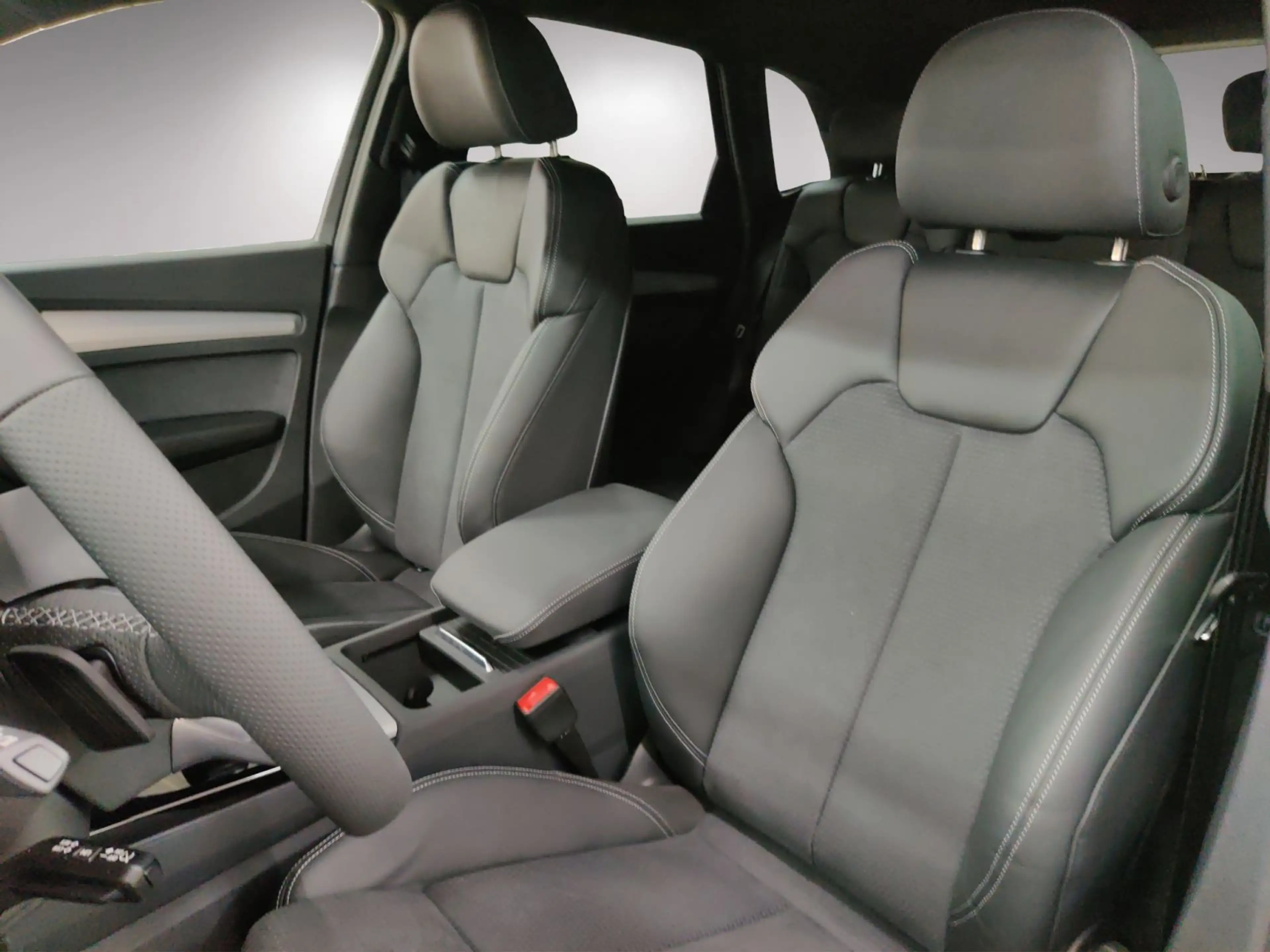 Audi Q5 S line 40 TDI qu AHK/Luft/Matrix/Standh/Tour — photo 6