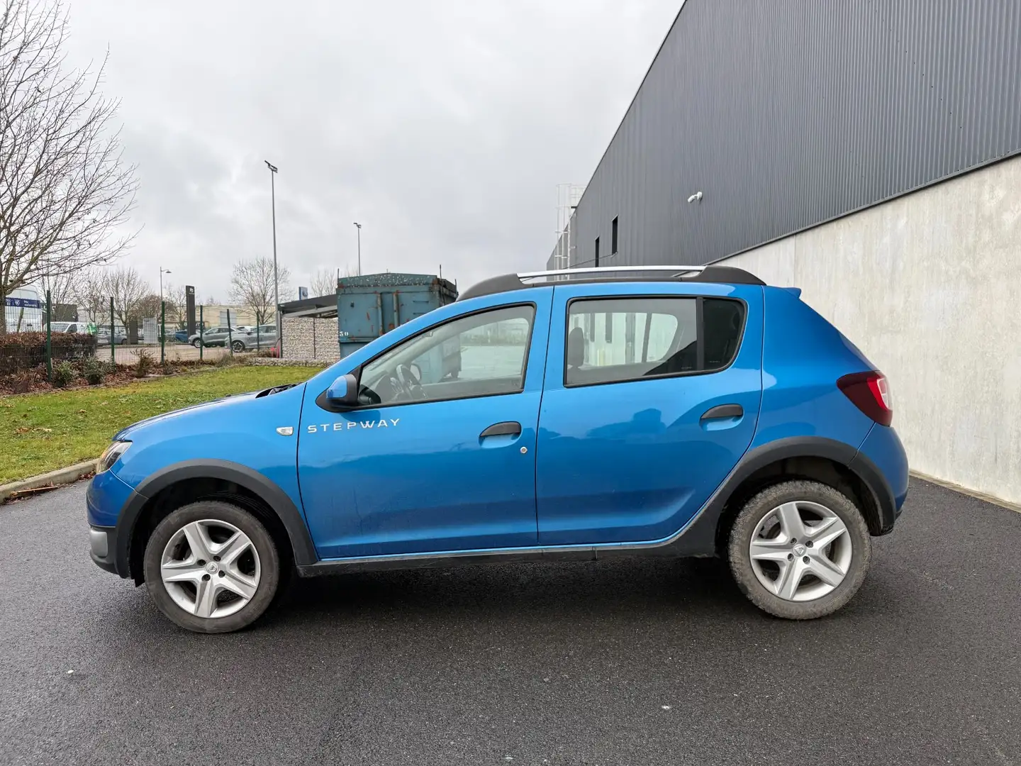 Dacia Sandero Sandero dCi 90 Stepway Bleu - 2
