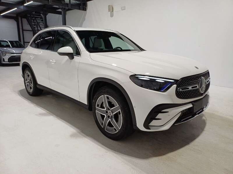 2023 Mercedes Benz GLC 220