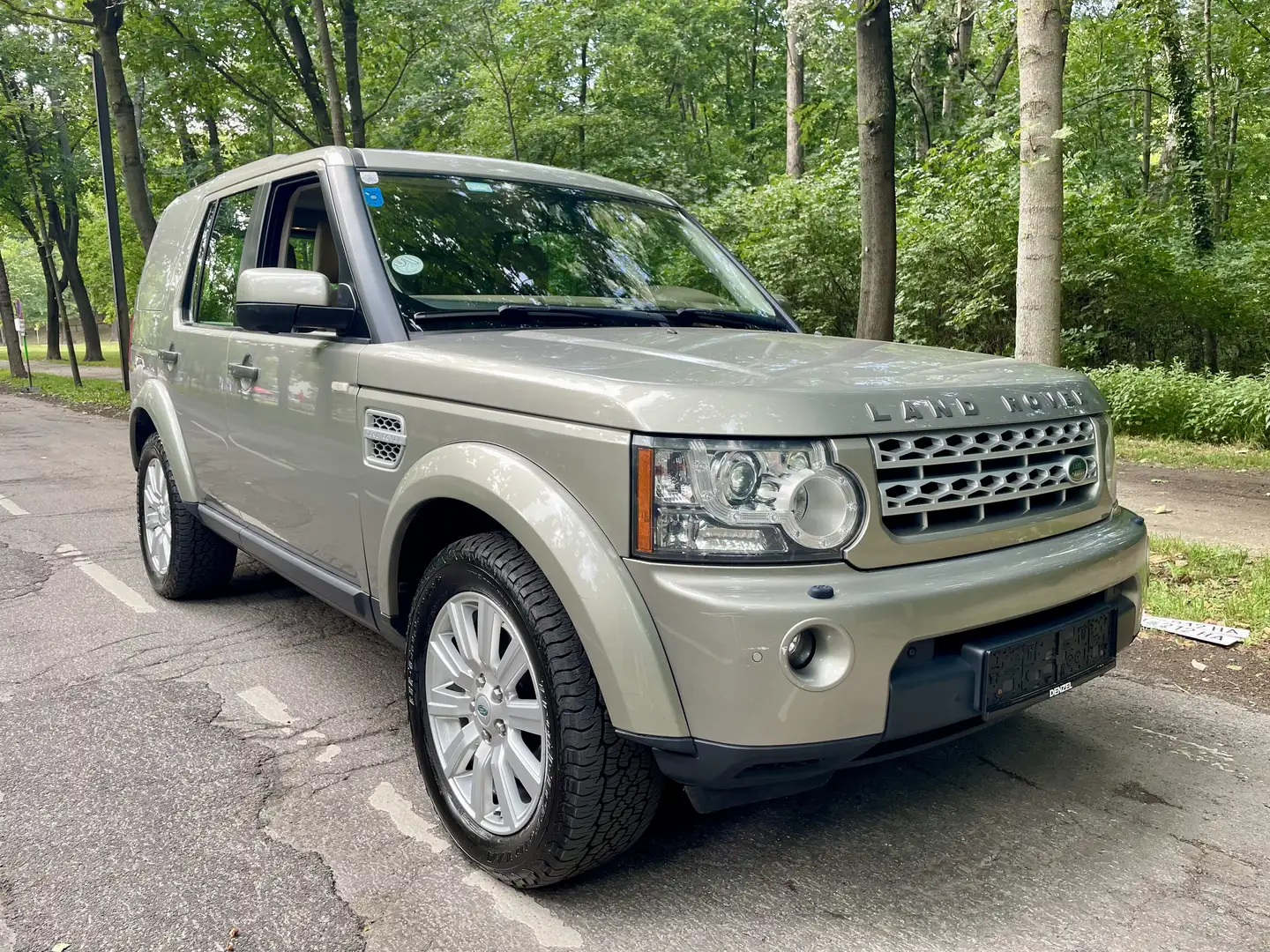 Land Rover Discovery 4 3,0 SDV6 HSE Aut. Argent - 1