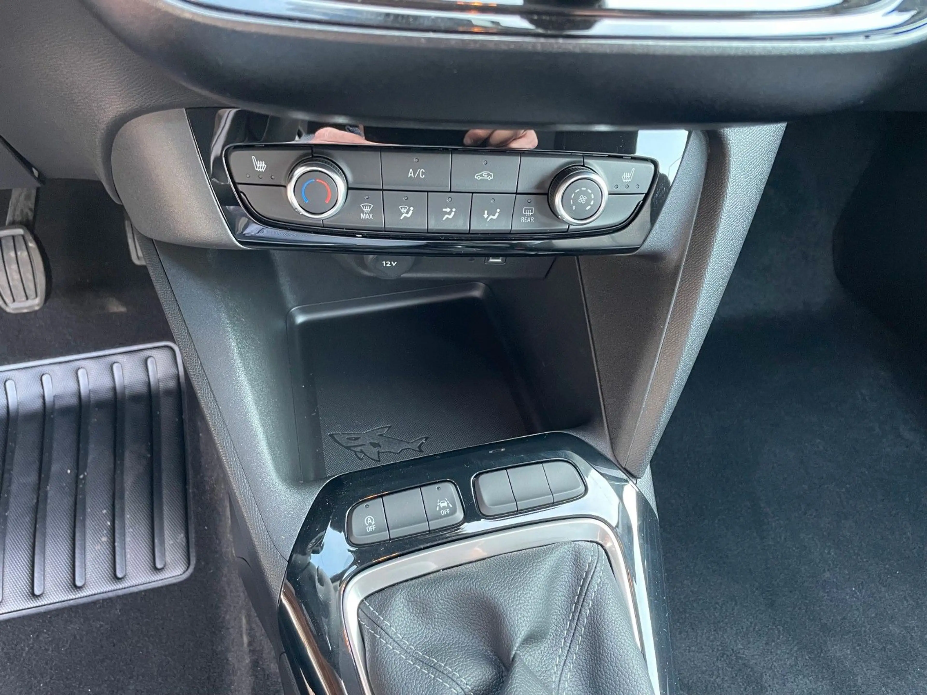 Opel Corsa F Edition Sitz u. Lenkradheizung LM-Felgen — photo 13