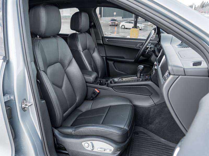 2025 Porsche Macan AWD CPO|Premium Pkg Plus|20 Macan S Wheels in High thumb 37