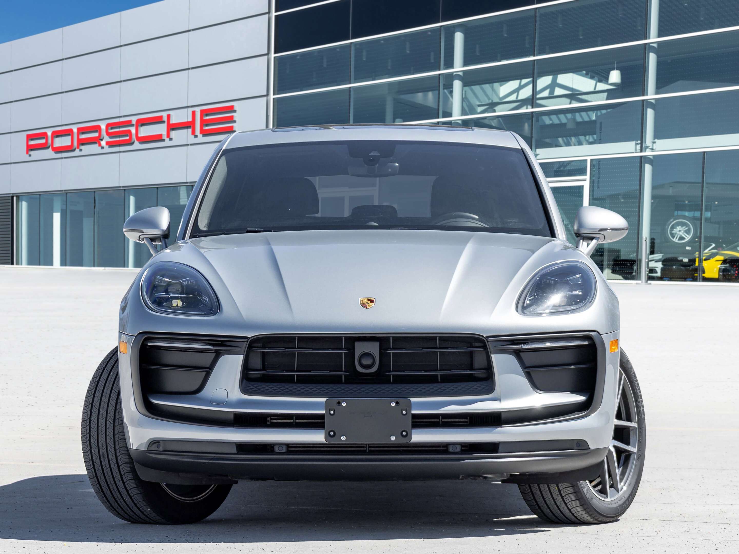 2025 Porsche Macan AWD CPO|Premium Pkg Plus|20 Macan S Wheels in High alt 3
