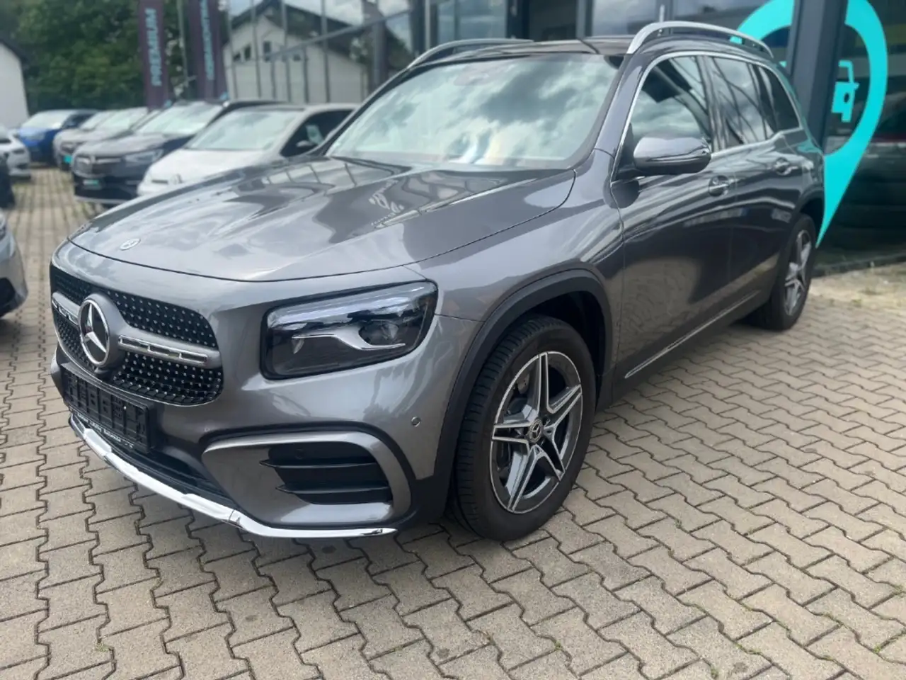 Mercedes-Benz GLB 220 d 4Matic AMG Line Advanced Plus 8G-DCT 3