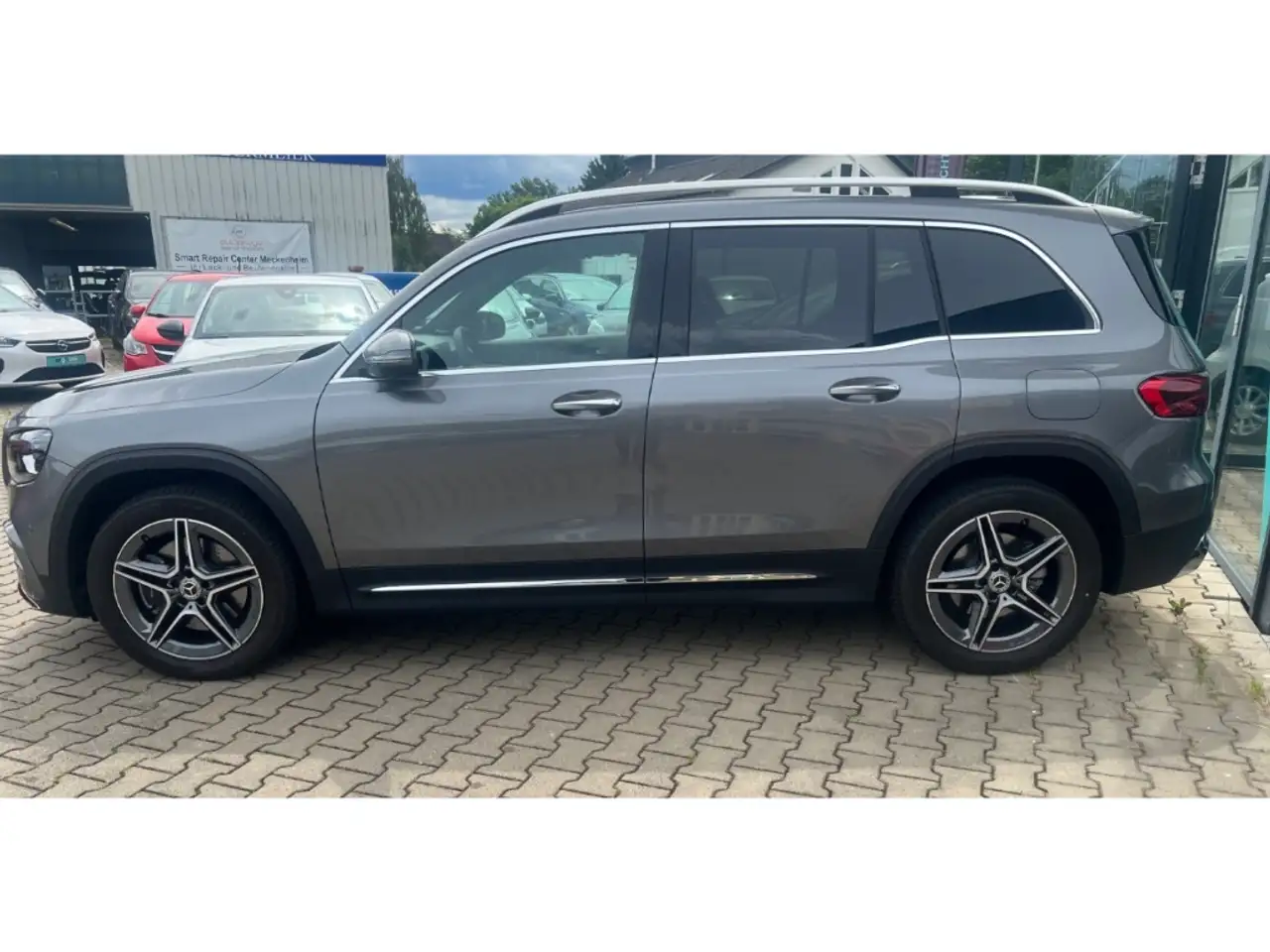 Mercedes-Benz GLB 220 d 4Matic AMG Line Advanced Plus 8G-DCT 2