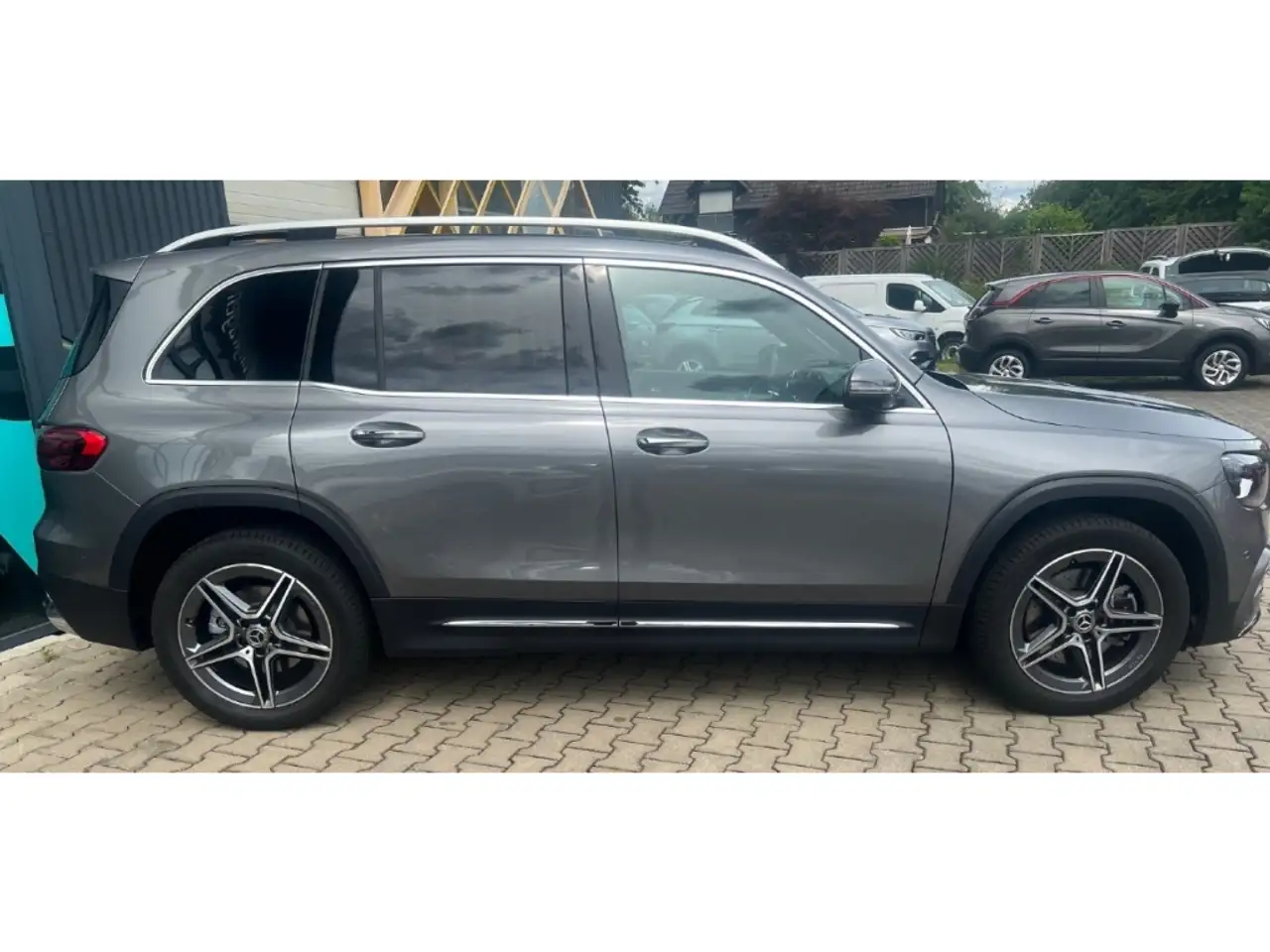 Mercedes-Benz GLB 220 d 4Matic AMG Line Advanced Plus 8G-DCT 4
