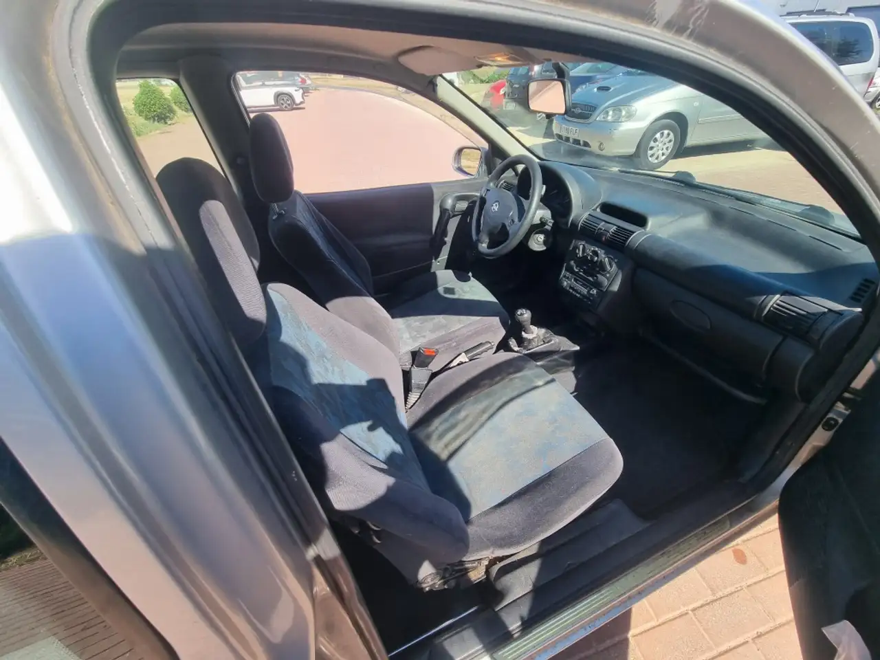 Opel Corsa 1.2 16v Edition 2000, foto 6