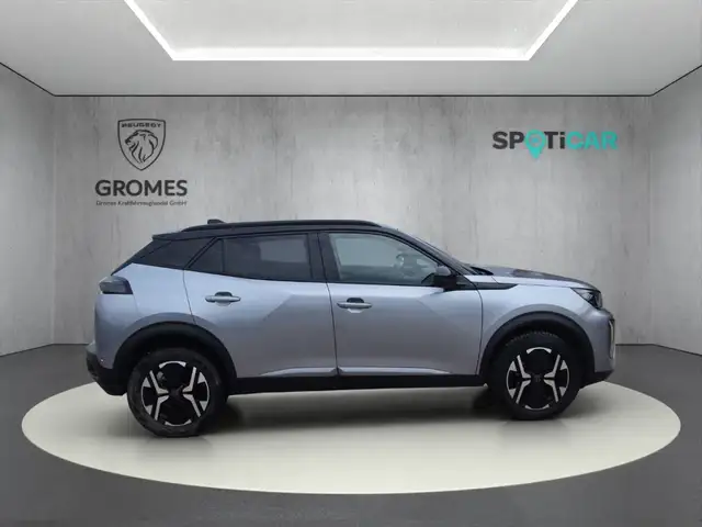 Peugeot 2008 view 2