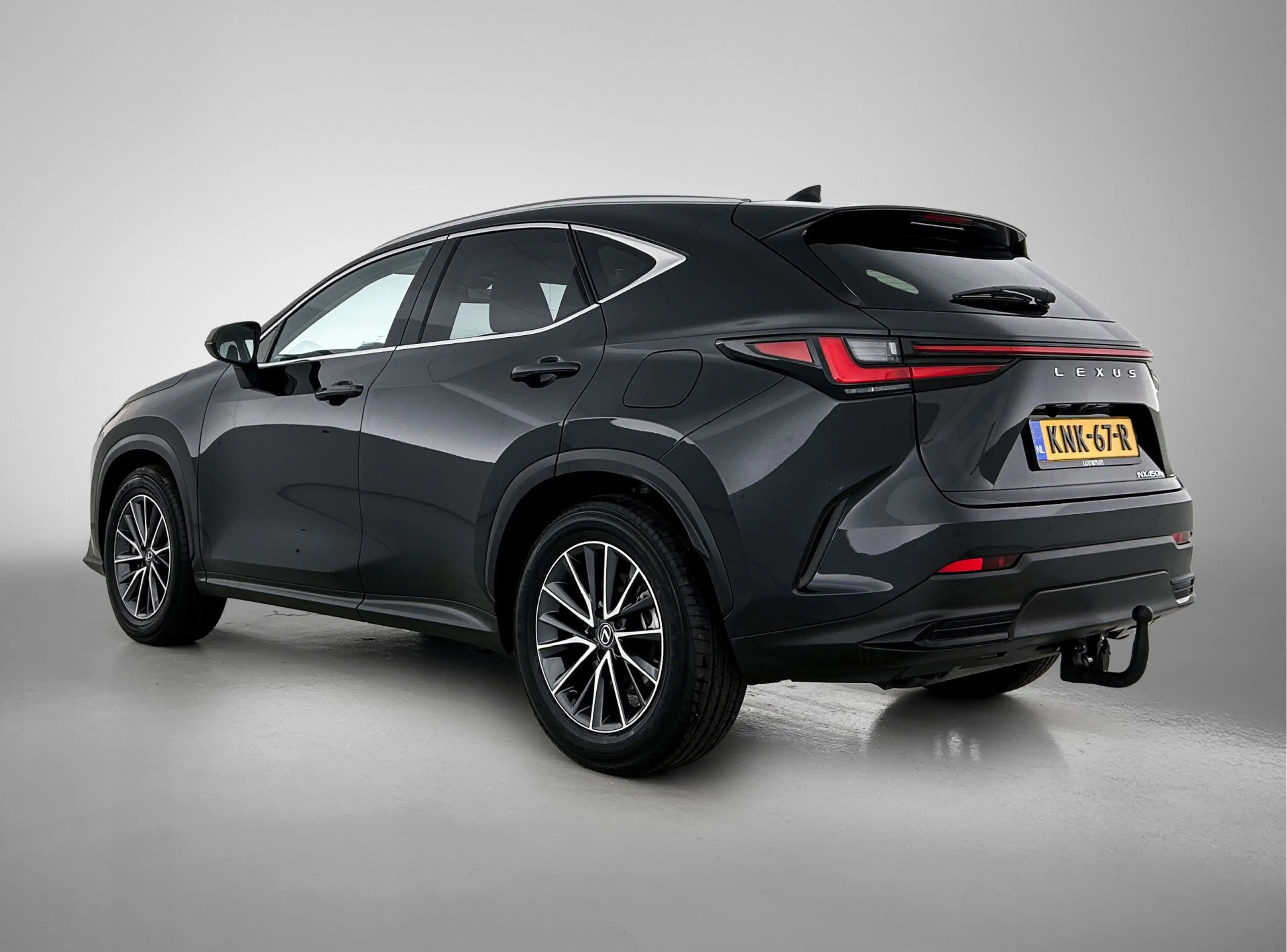 Lexus NX 450h+ AWD Luxury Line | Trekhaak 1.500 kg | Stoel- en St — photo 14