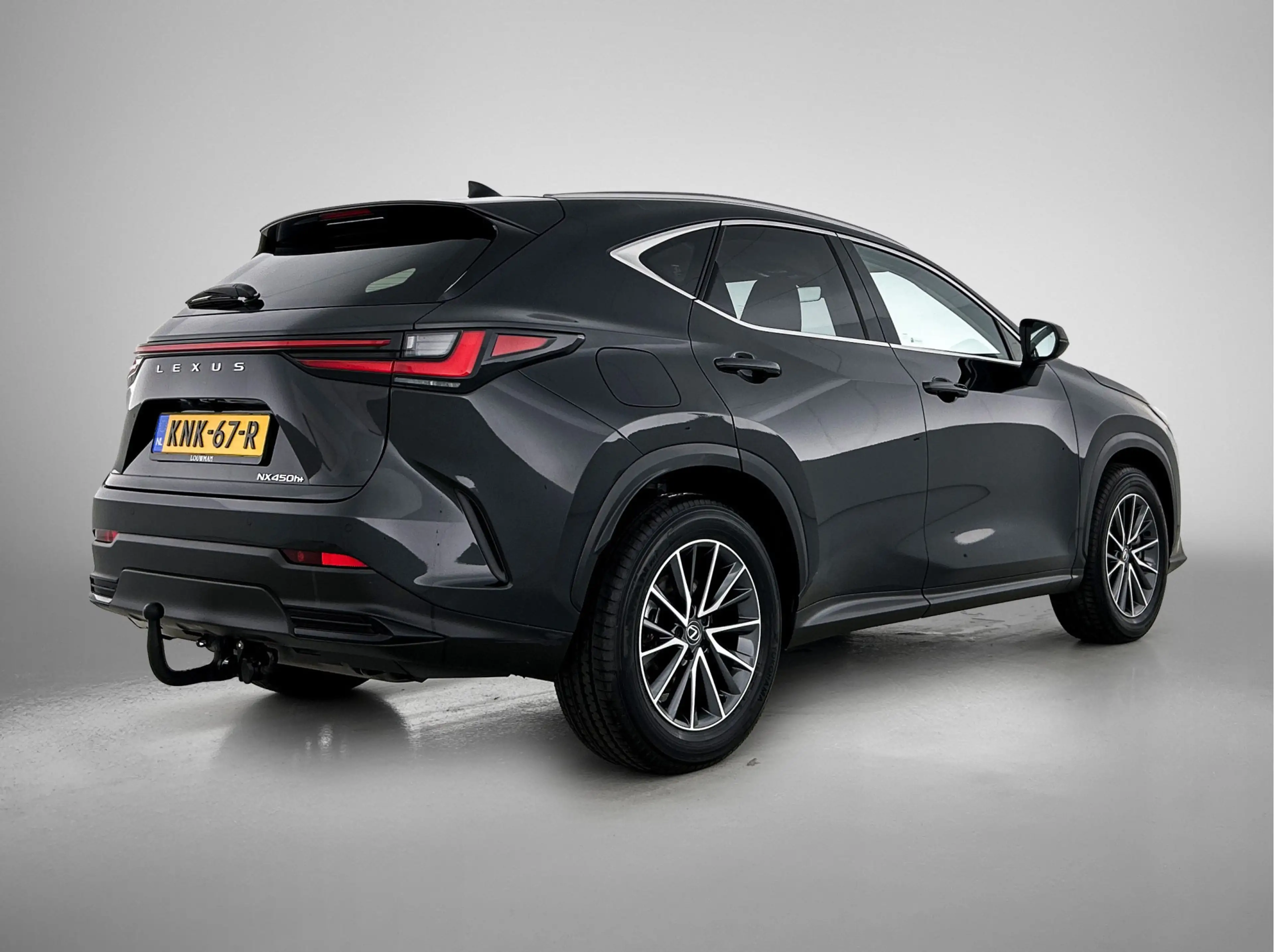 Lexus NX 450h+ AWD Luxury Line | Trekhaak 1.500 kg | Stoel- en St — photo 2