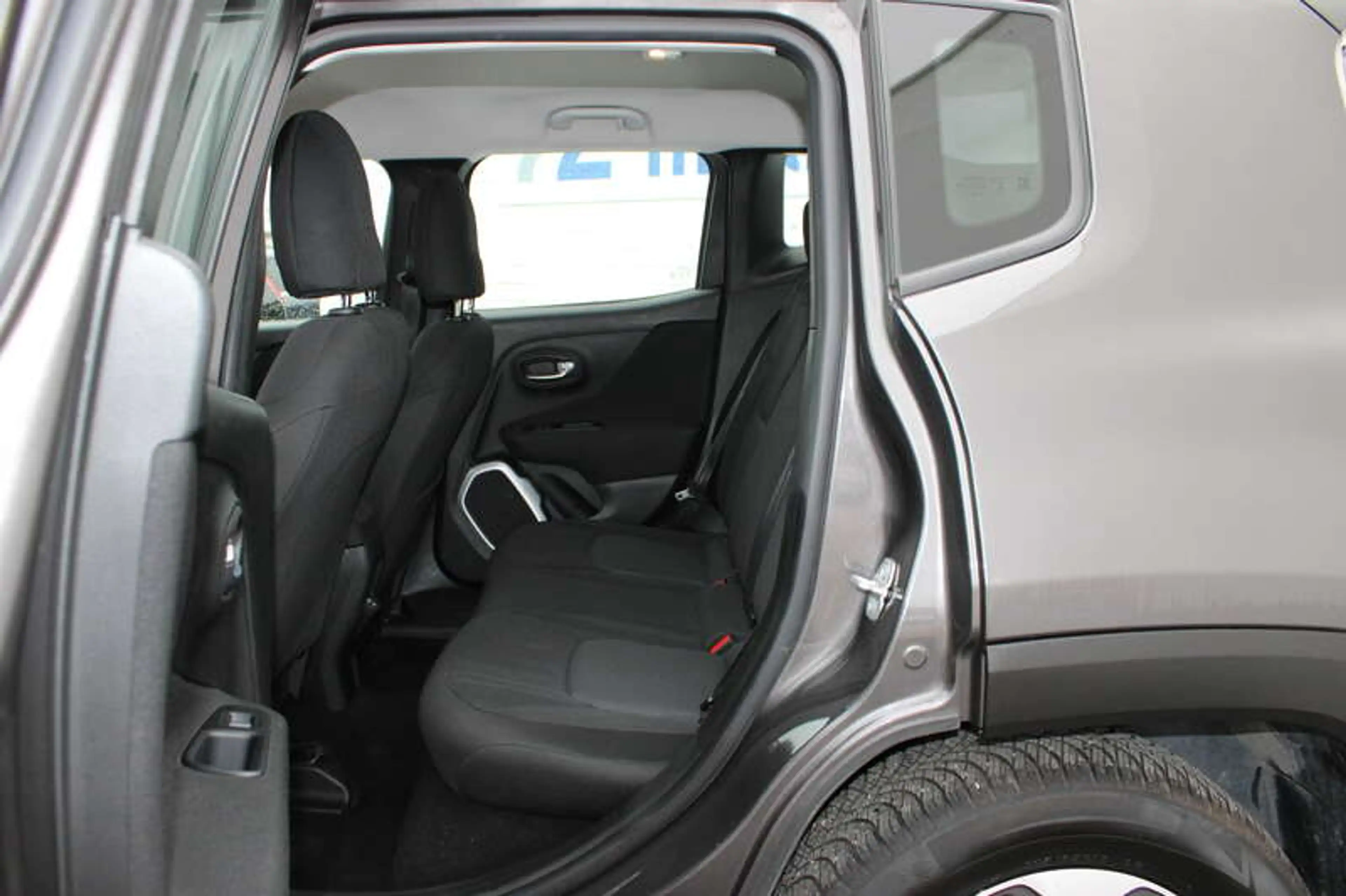 Jeep Renegade Renegade 1.4i Airco/Cruise 1 JAAR garantie! — photo 11