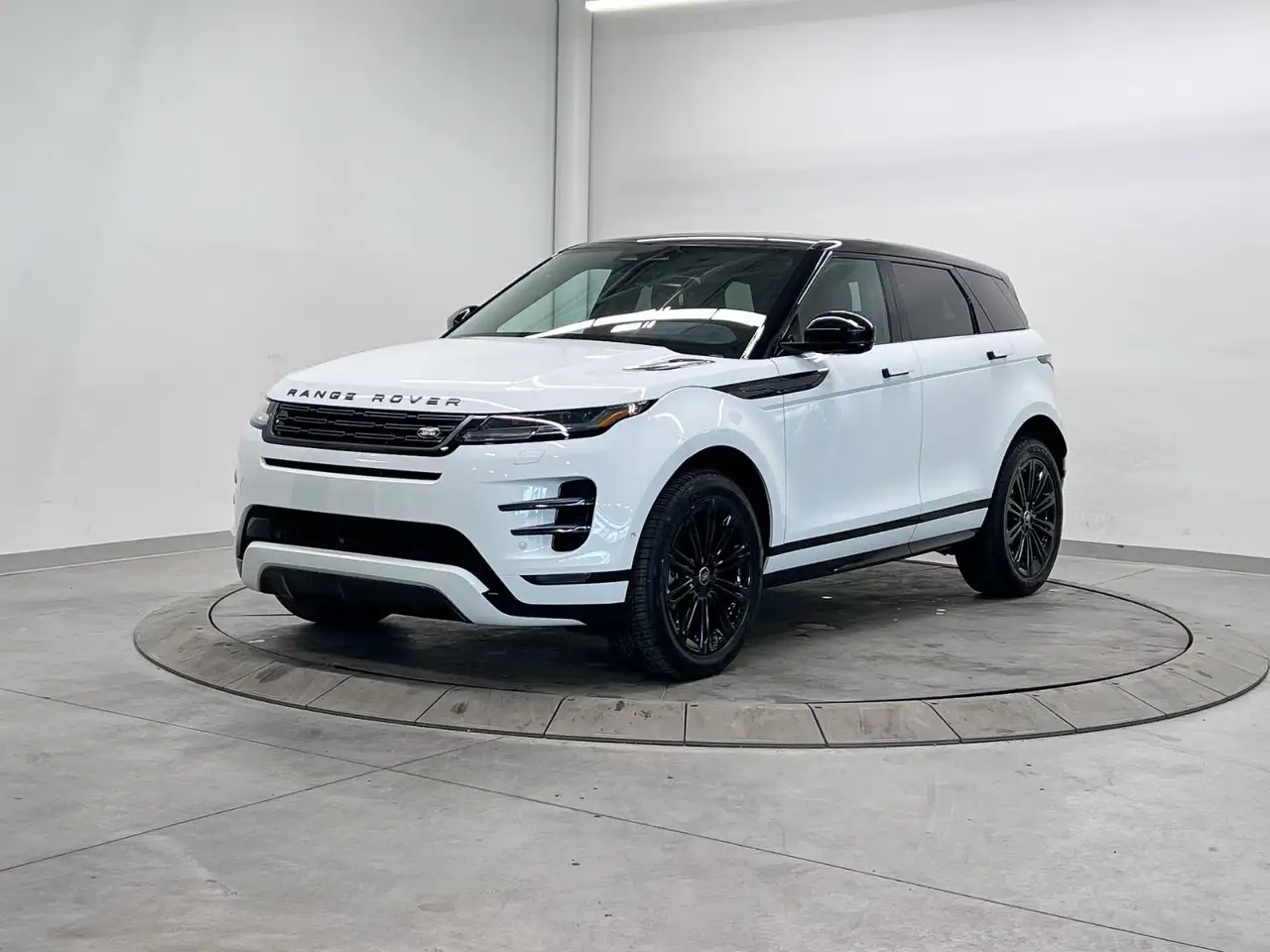 2026 Land Rover Range Rover Evoque
