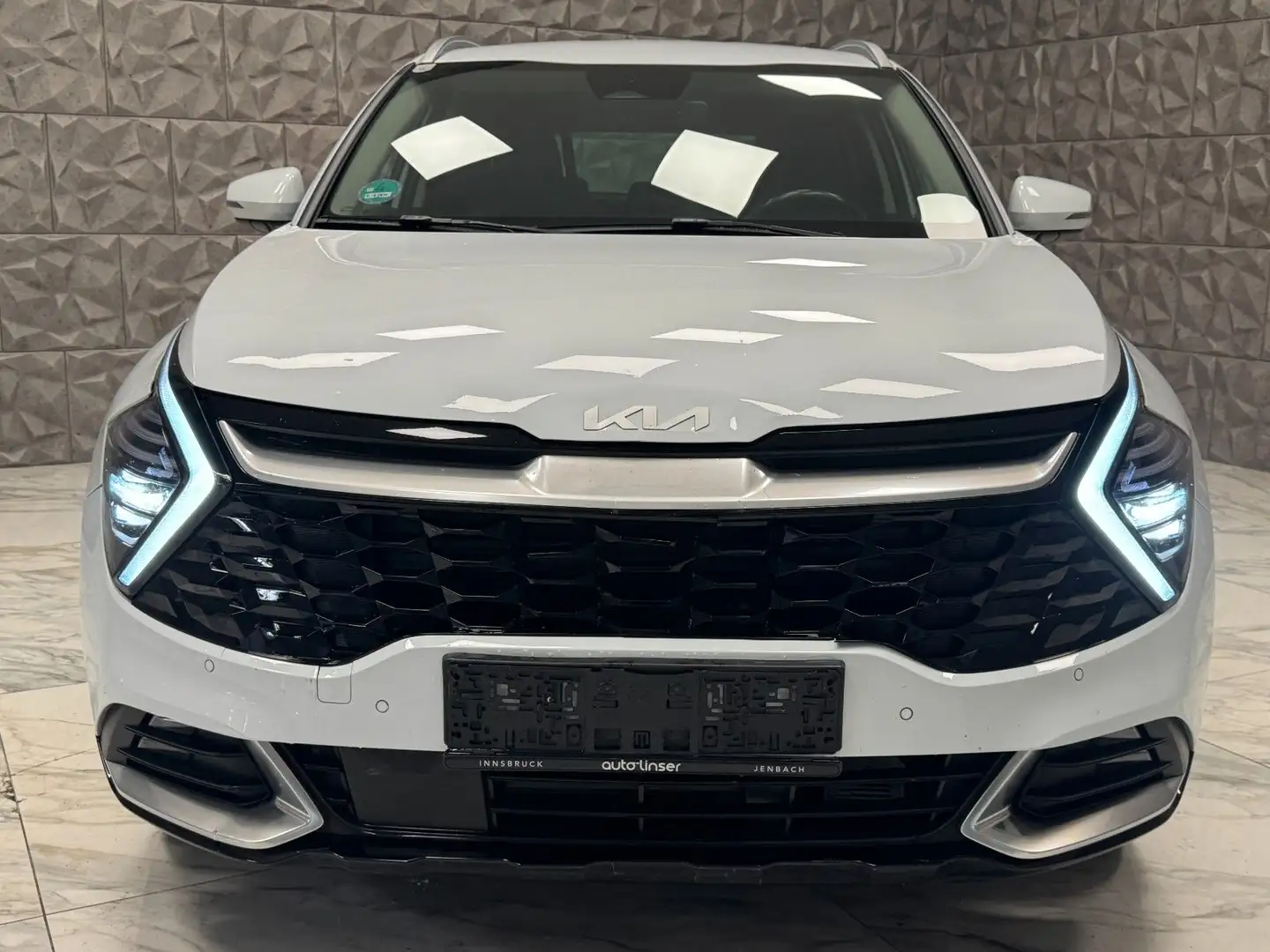 Kia Sportage 1,6 TGDI HEV AWD Silber Aut. Weiß - 2