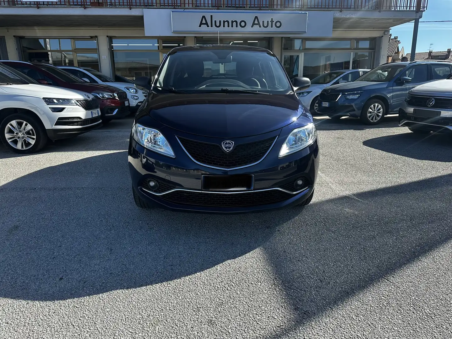 Lancia Ypsilon Ypsilon III 2015 0.9 t.air  ecochic metano 80cv - 1