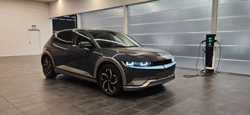 72,6 kWh Dynamiq/KEYLESS/HEAD UP/LED/LEDER/CAMERA