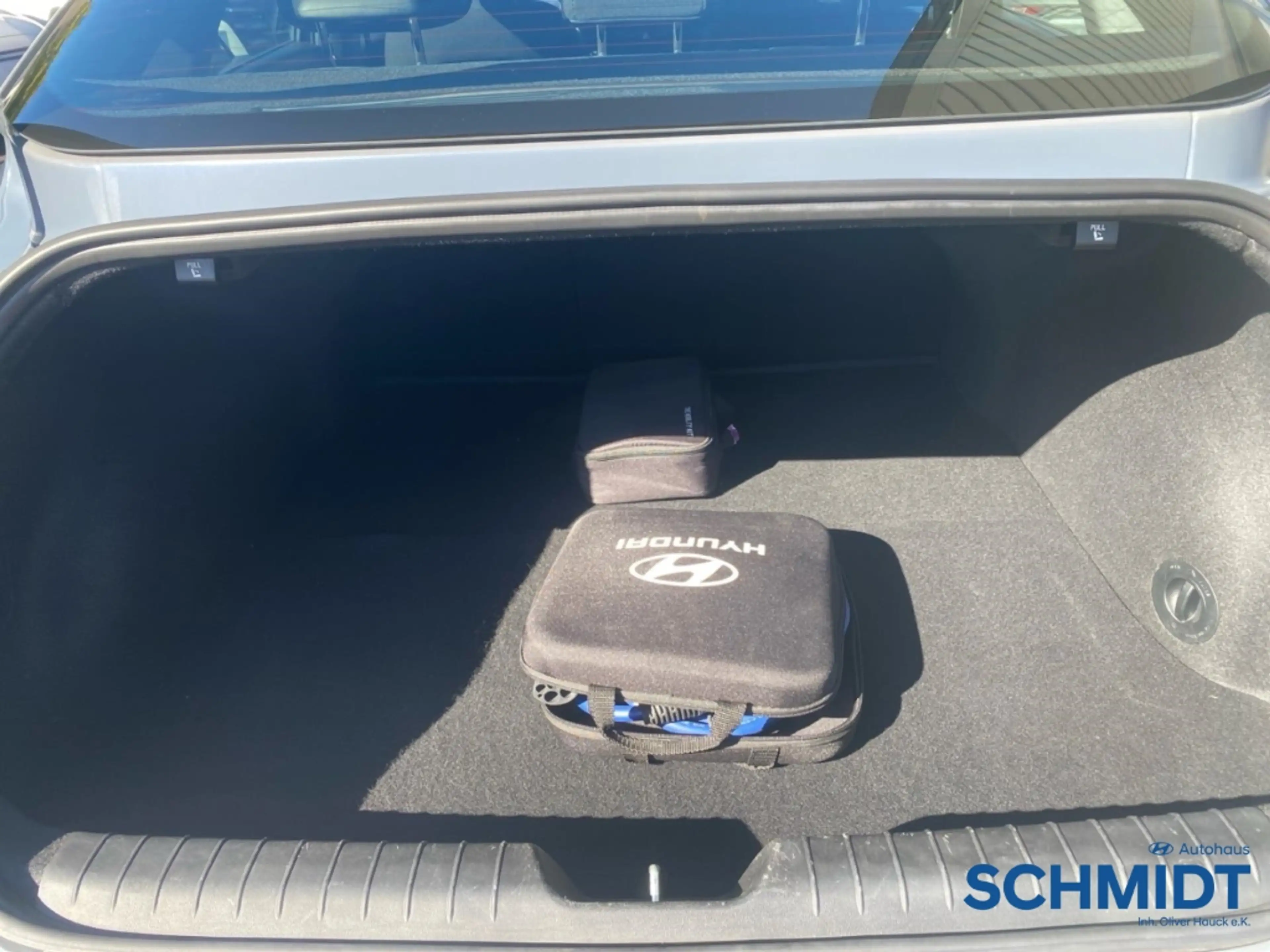 Hyundai IONIQ 6 Basis Elektro Navi Digitales Cockpit LED ACC El. H — photo 12