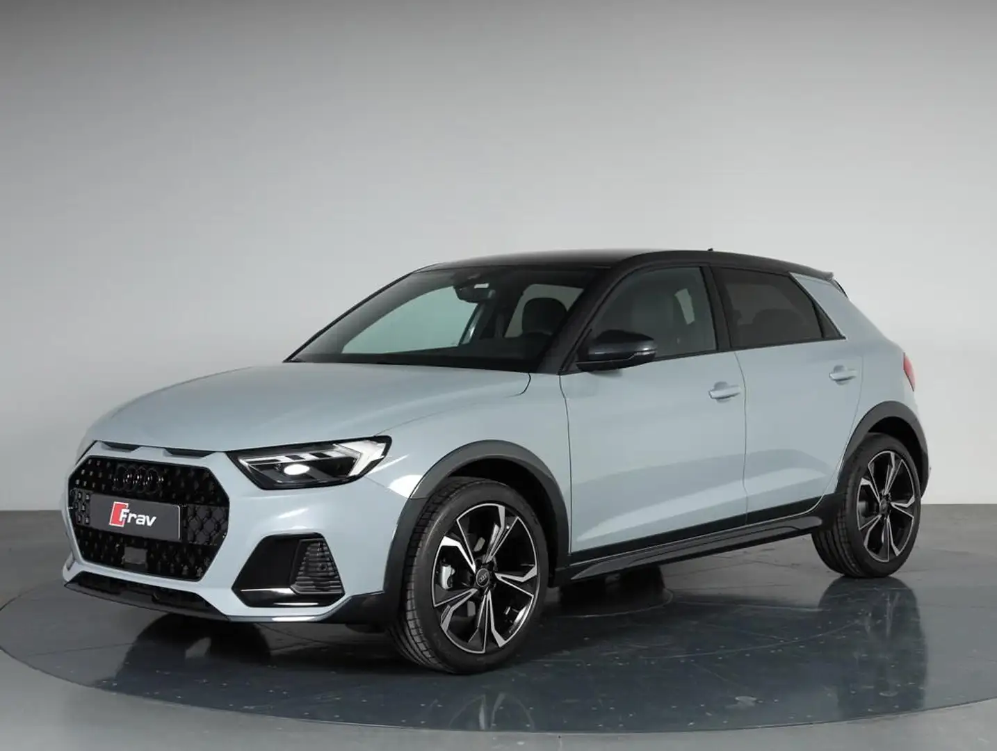Audi A1 allstreet 30 1.0 tfsi Identity Contrast 116cv s Grigio - 1