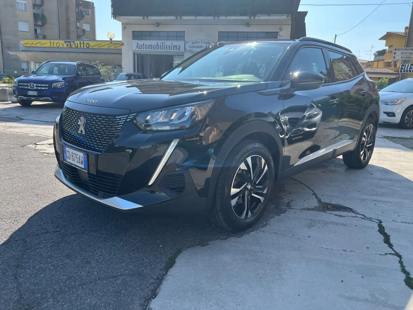 Peugeot 2008 1.5 bluehdi Allure Navi Pack OK NEOPATENTATO Nero - 1