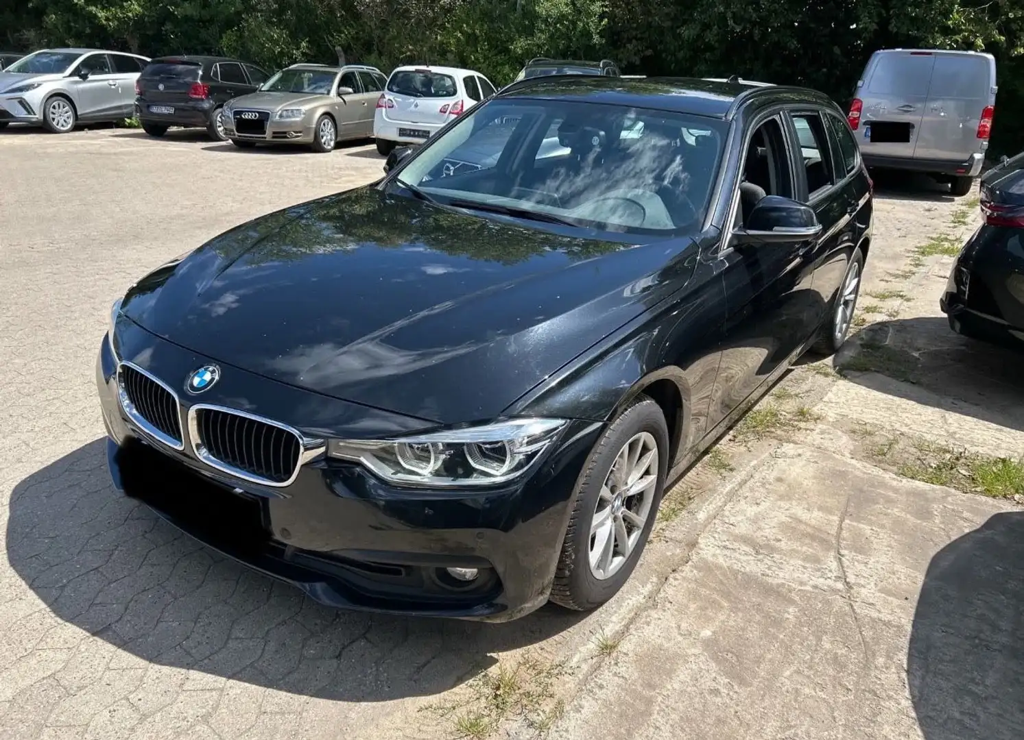 BMW 320 d*LED*Navi*Keyless*2.Hand*AHK Noir - 2