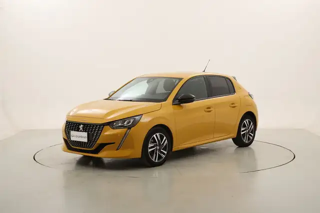 2023 Peugeot 208 in Yellow for sale