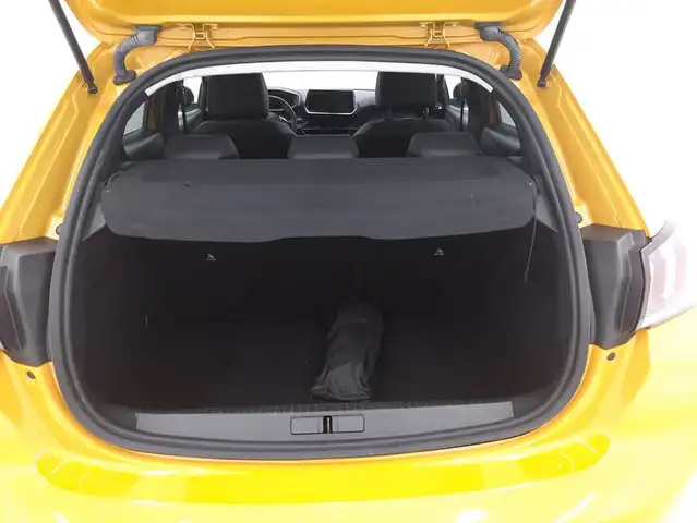 Peugeot 208 view 14