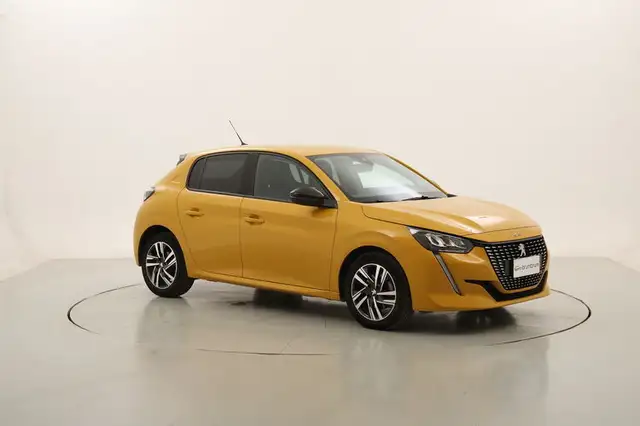Peugeot 208 view 7