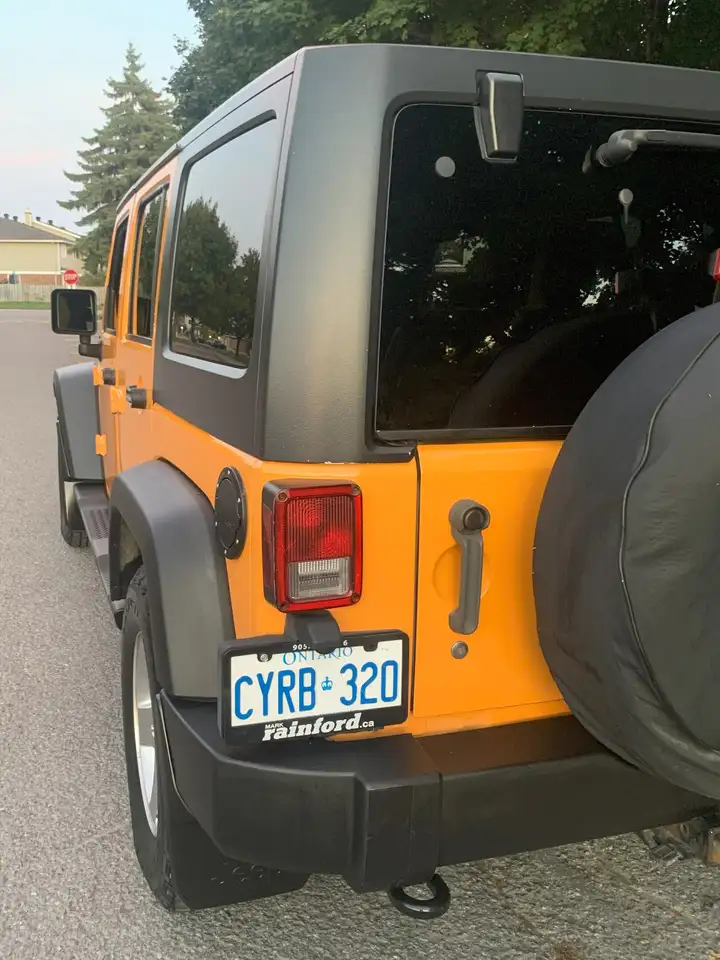 Jeep Wrangler снимка Jeep Wrangler