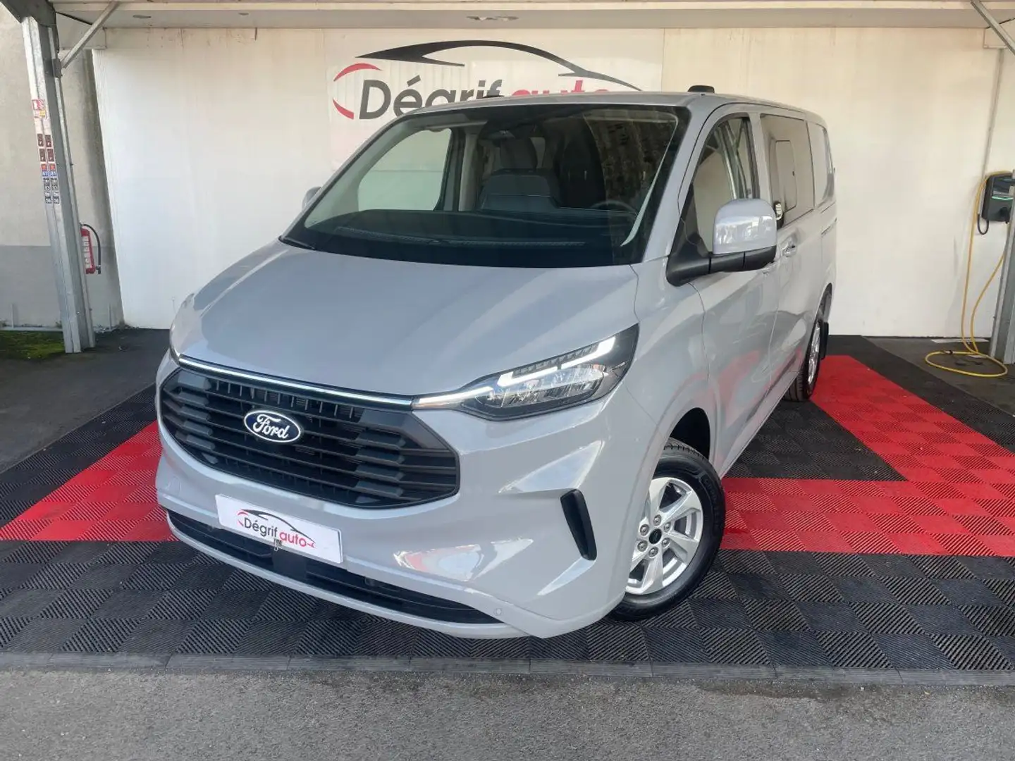 Ford Transit CUSTOM CABINE APPROFONDIE CUSTOM CA 320 L2H1 2.0 ECOBLUE 170 CH BVA8 LIMITED Gris - 1
