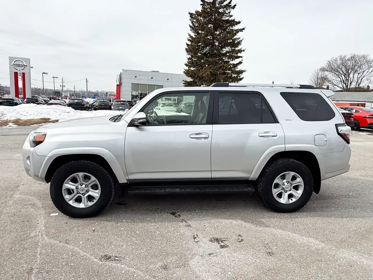 Toyota 4-Runner снимка Toyota 4-Runner