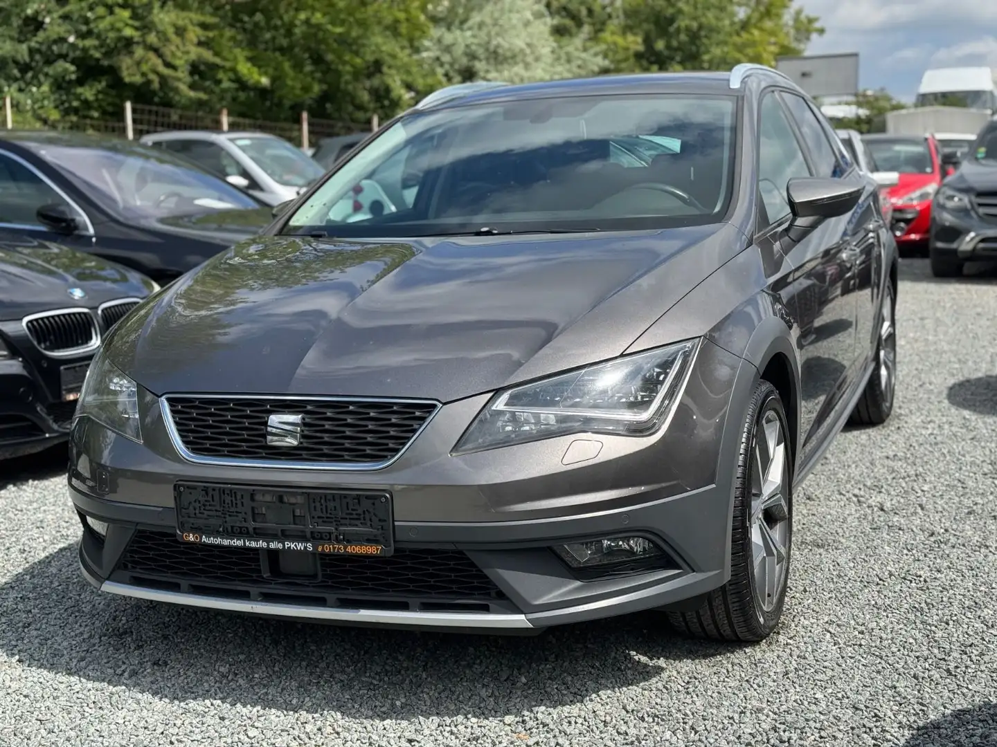 SEAT Leon ST X-Perience 4Drive*4x4*Tüv Neu*Euro 6*Ahk Сірий - 1