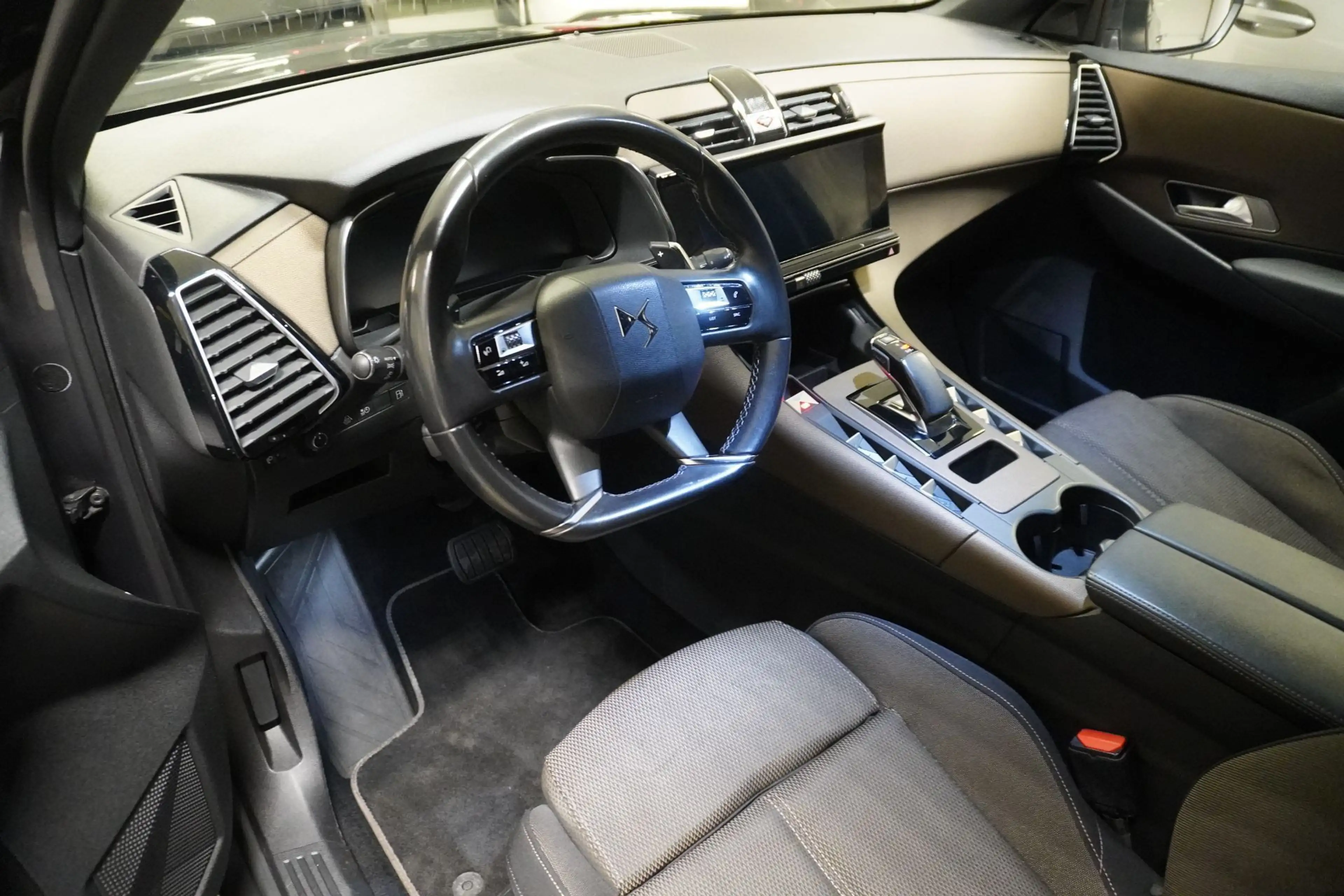 DS Automobiles DS 7 Crossback E-Tense PHEV LED/Kam — photo 7