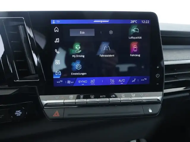 Renault Austral view 14