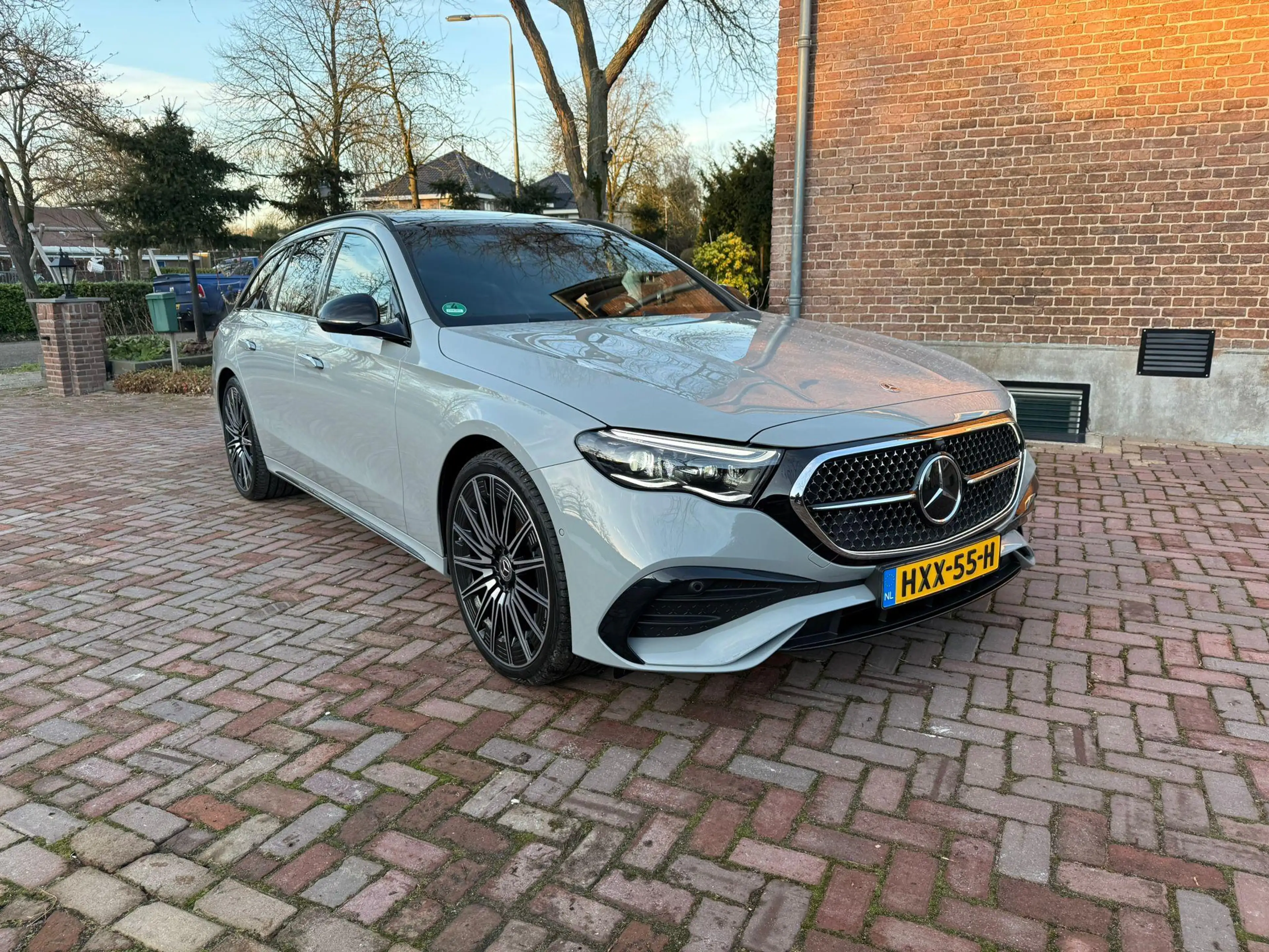 Mercedes-Benz E 450 Estate 4MATIC AMG Line 21" HUD-Pano-Burmester — photo 7