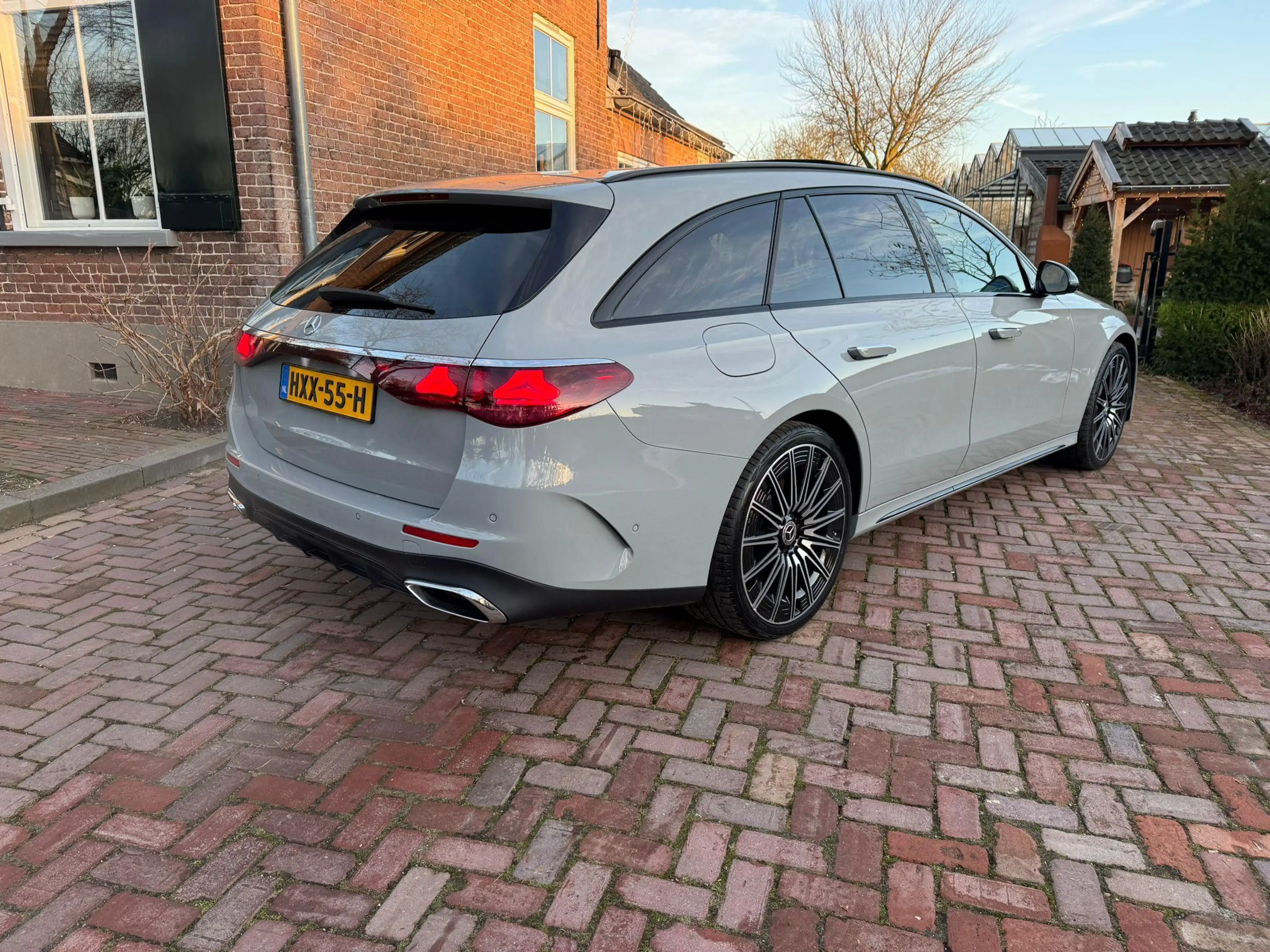 Mercedes-Benz E 450 Estate 4MATIC AMG Line 21" HUD-Pano-Burmester — photo 8