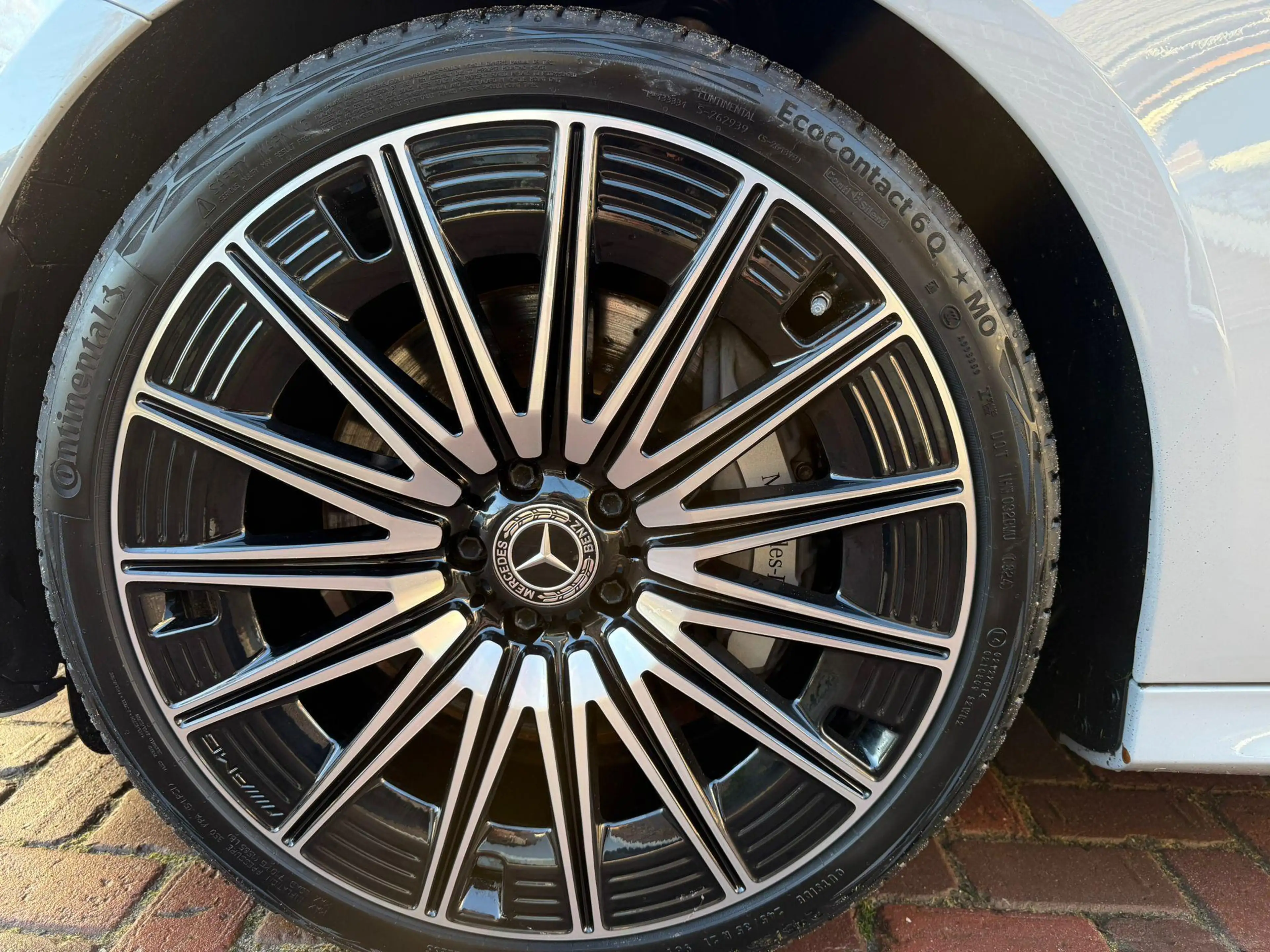 Mercedes-Benz E 450 Estate 4MATIC AMG Line 21" HUD-Pano-Burmester — photo 9