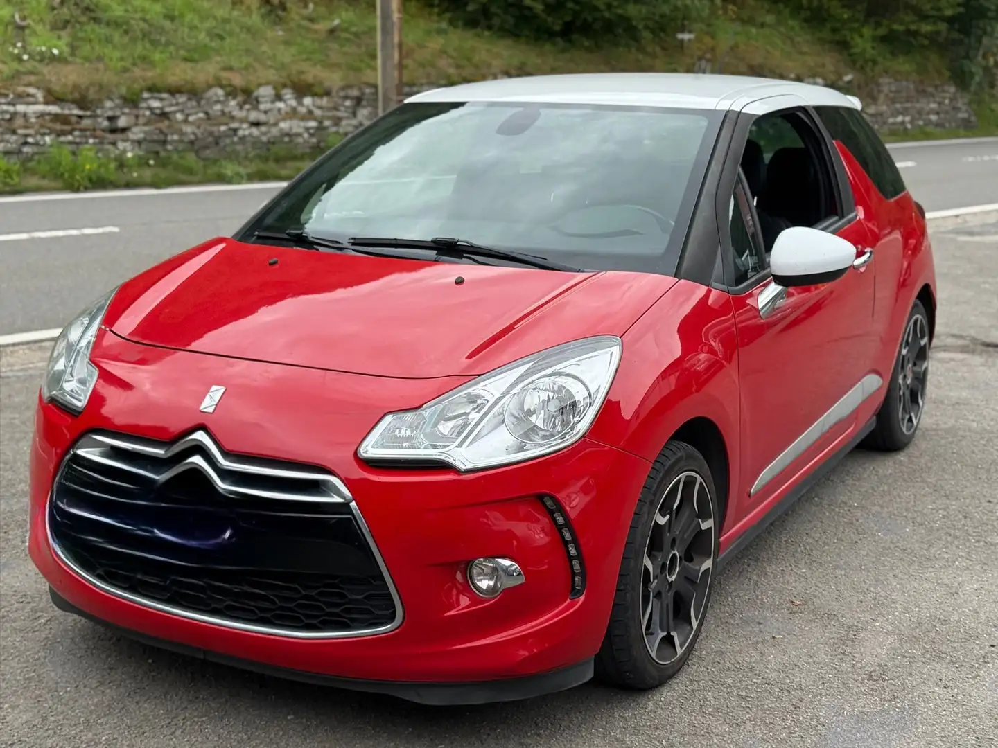 Citroen DS3 1.6 THP Sport Chic - 1