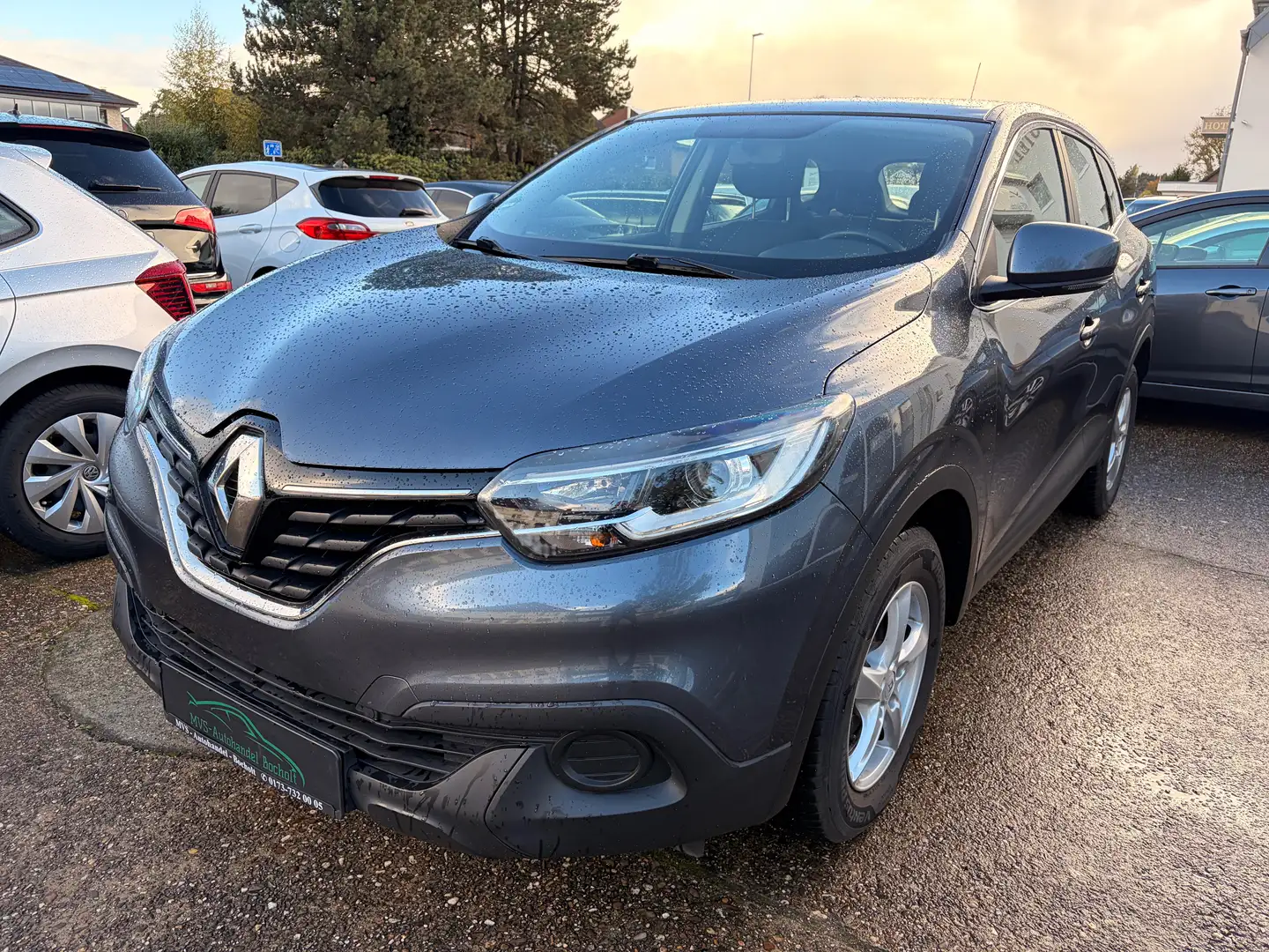 Renault Kadjar Life,Klima,AHK,PDC,Tüv Neu, Bleu - 1