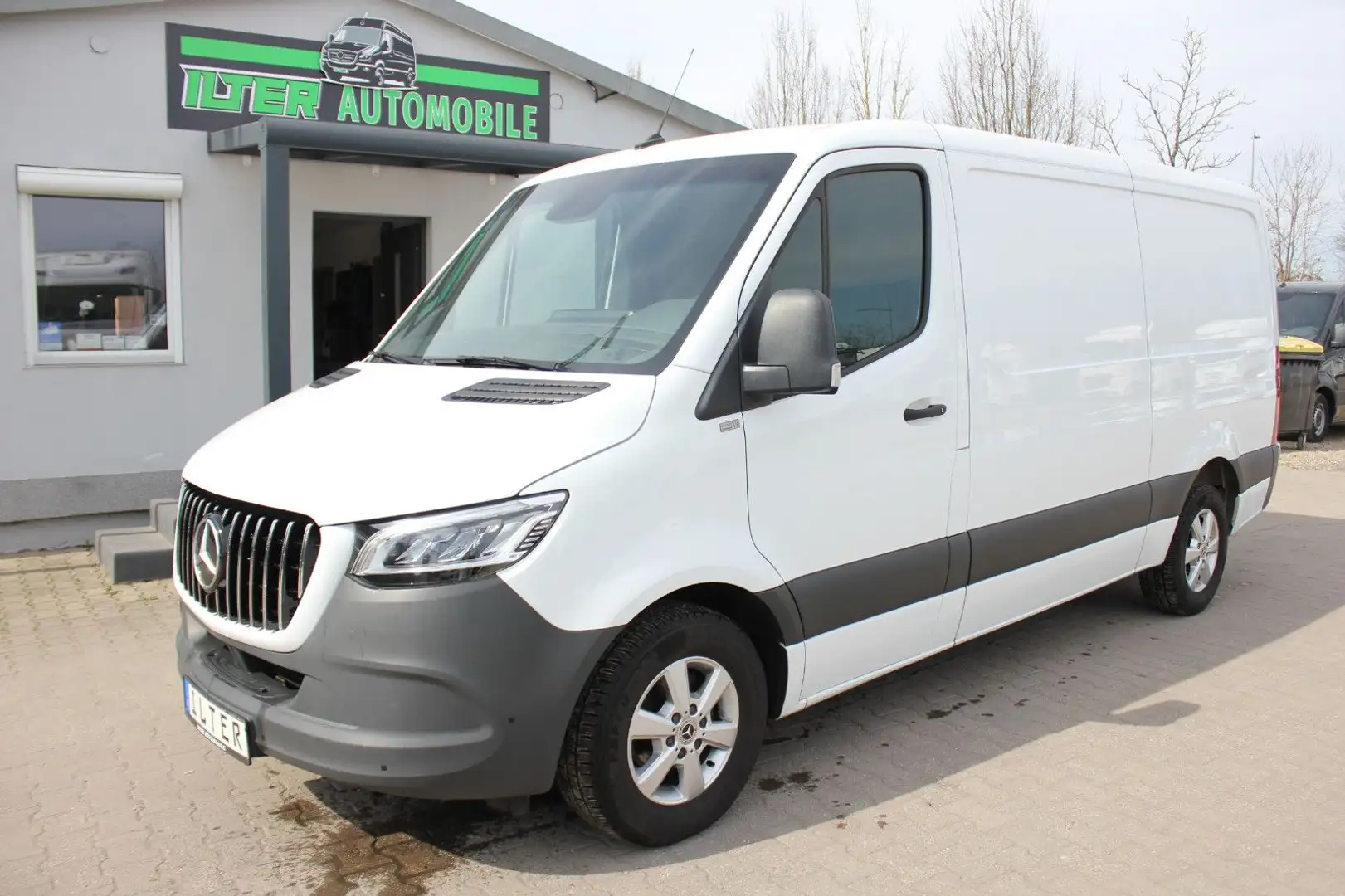 Mercedes-Benz Sprinter Kühlung Frischedienst 319 CDI V6 L2H1 Wit - 1