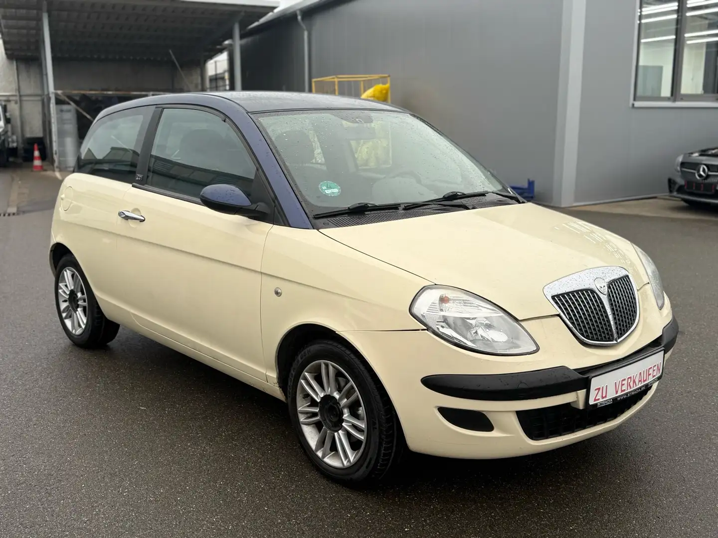 Lancia Ypsilon Y 1.2 16v * 100 ** TUV. AU. * NEU ** Azul - 2