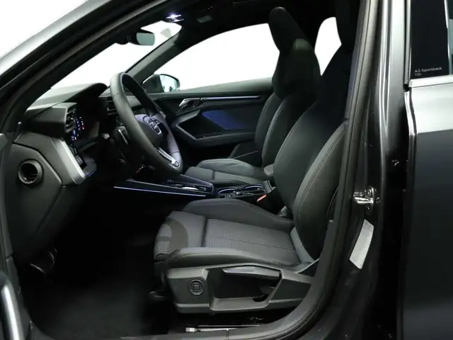 Audi A3 view 3