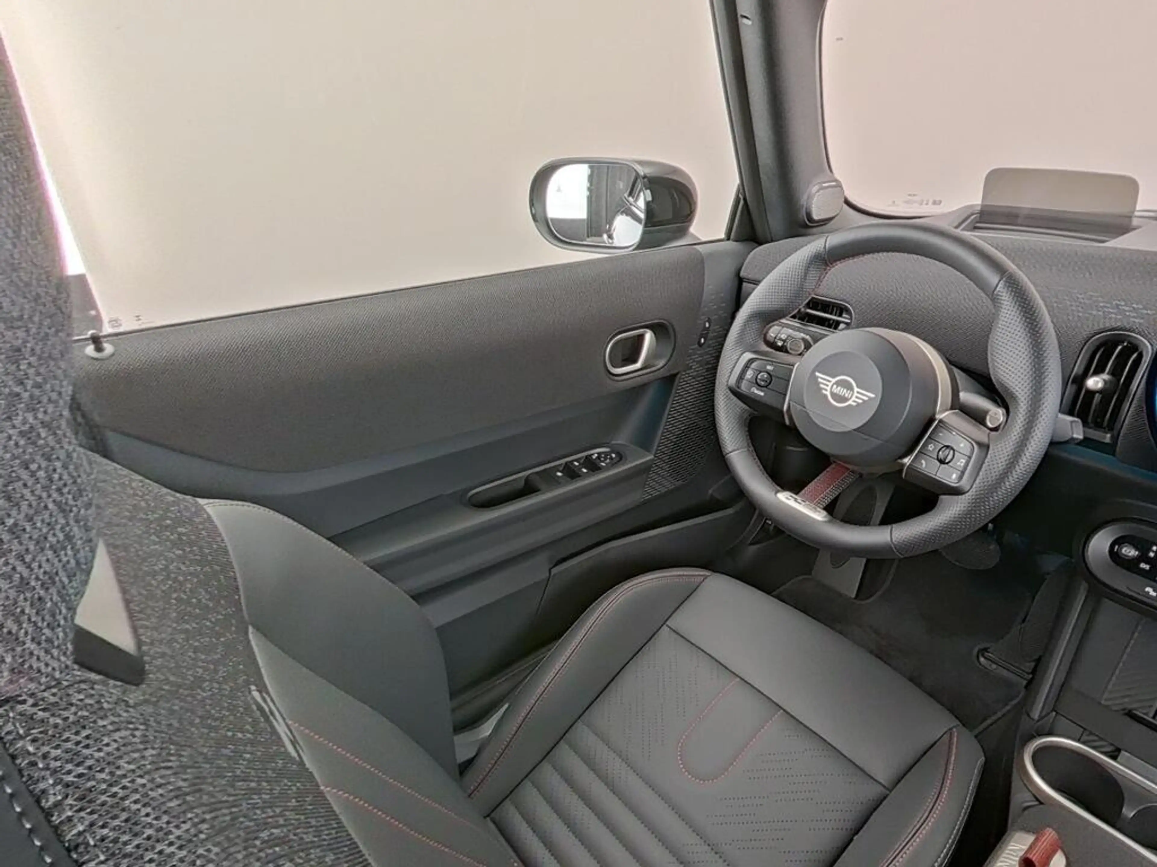 MINI Cooper C Cabrio 2.0 John Cooper Works XL — photo 4