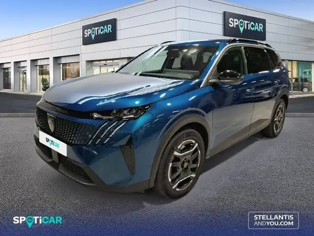 2025 Peugeot 5008 in Blue for sale