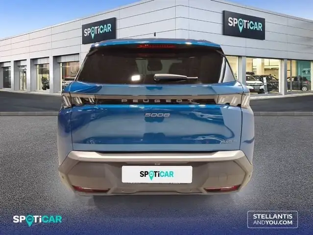 Peugeot 5008 view 7