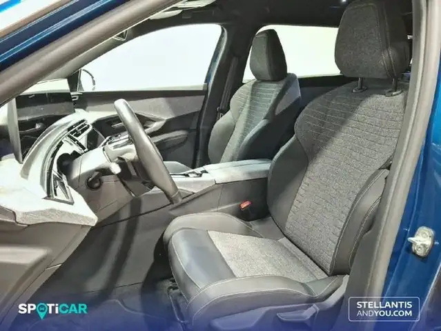 Peugeot 5008 view 9