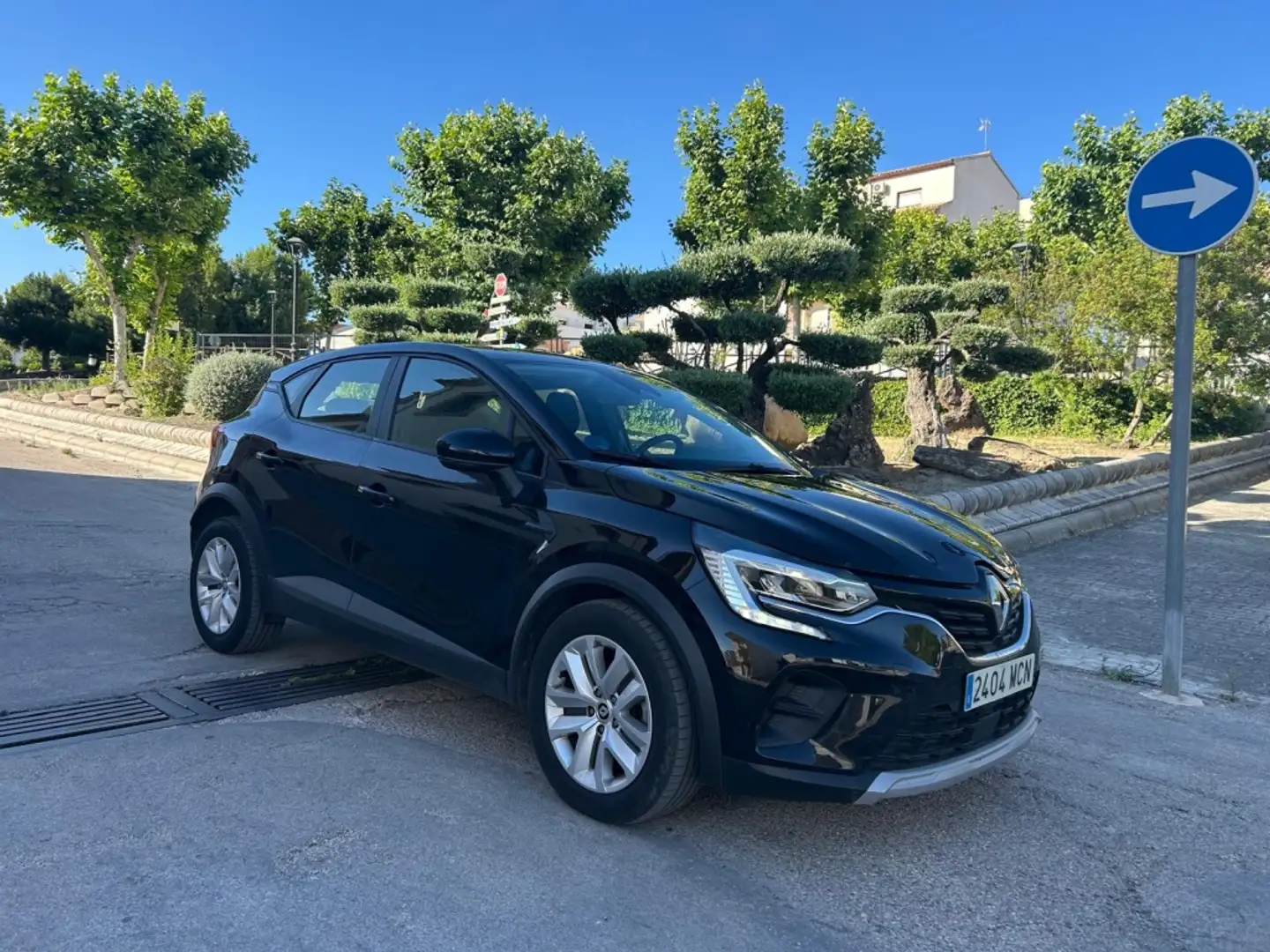 Renault Captur E-TECH Híbrido Enchufable Evolution 117kW Negro - 1